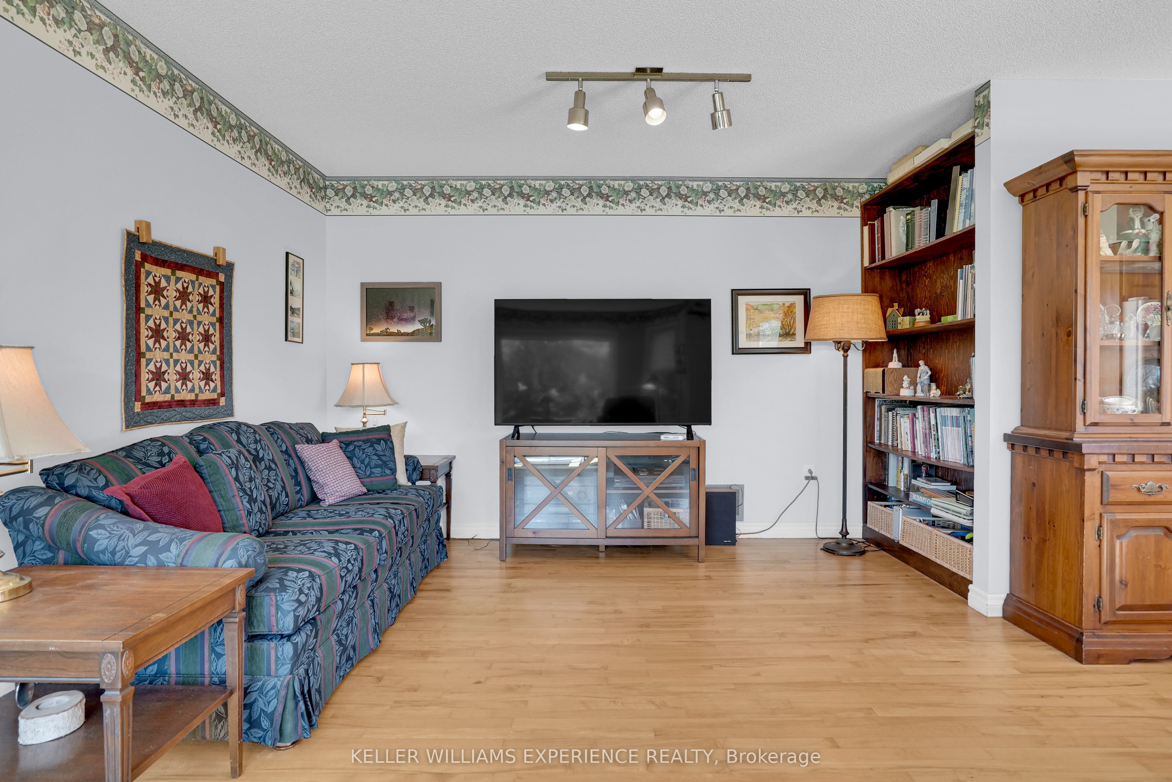 203 Santas Village Road Property Photo 16