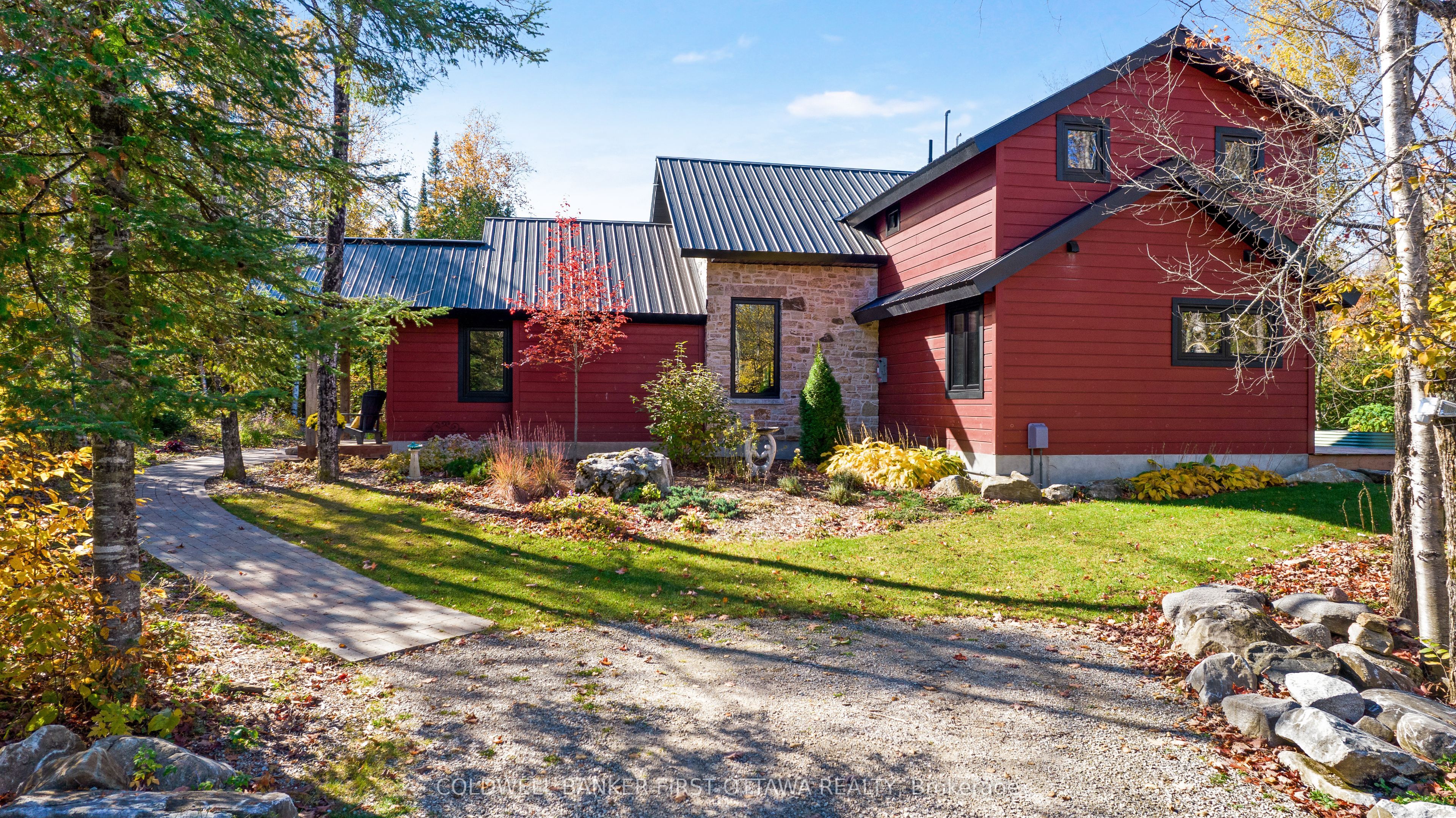 543 French Line Road Property Photo 3