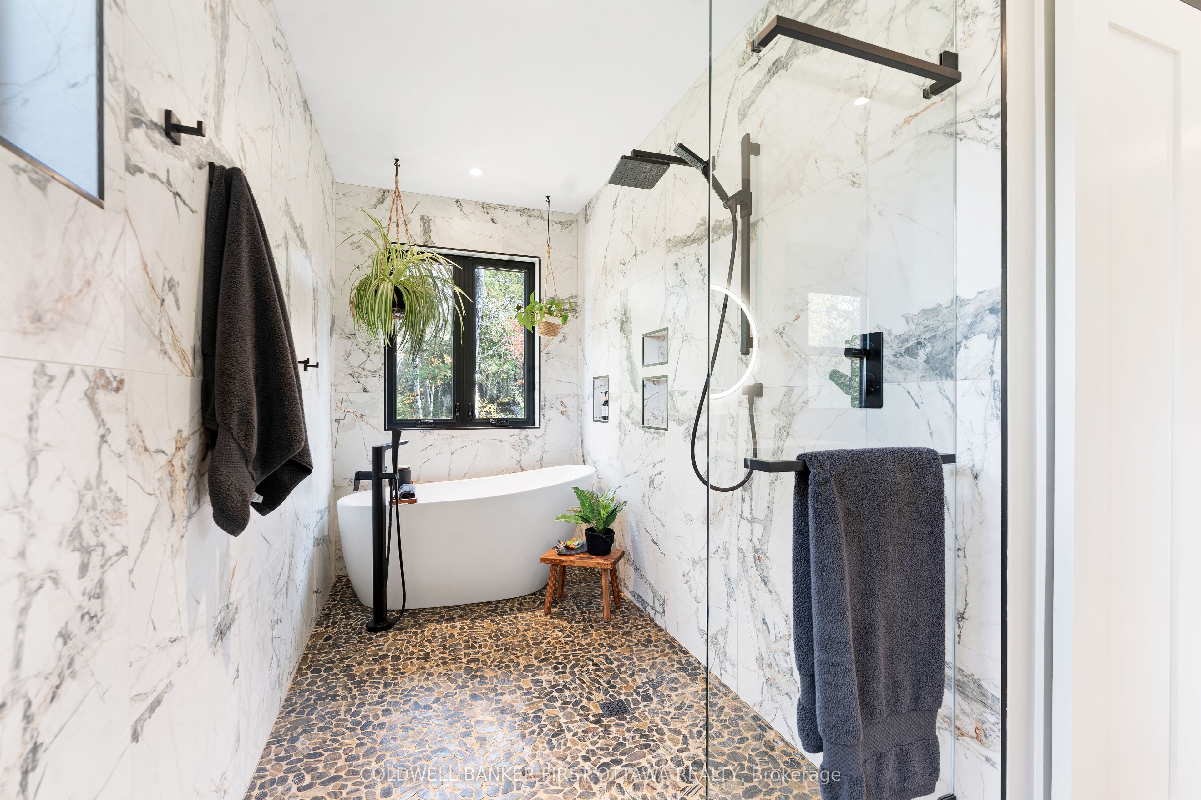 543 French Line Road Property Photo 27