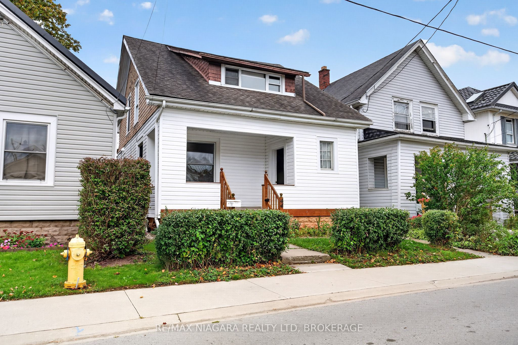 44 Lowell Avenue Property Photo 1