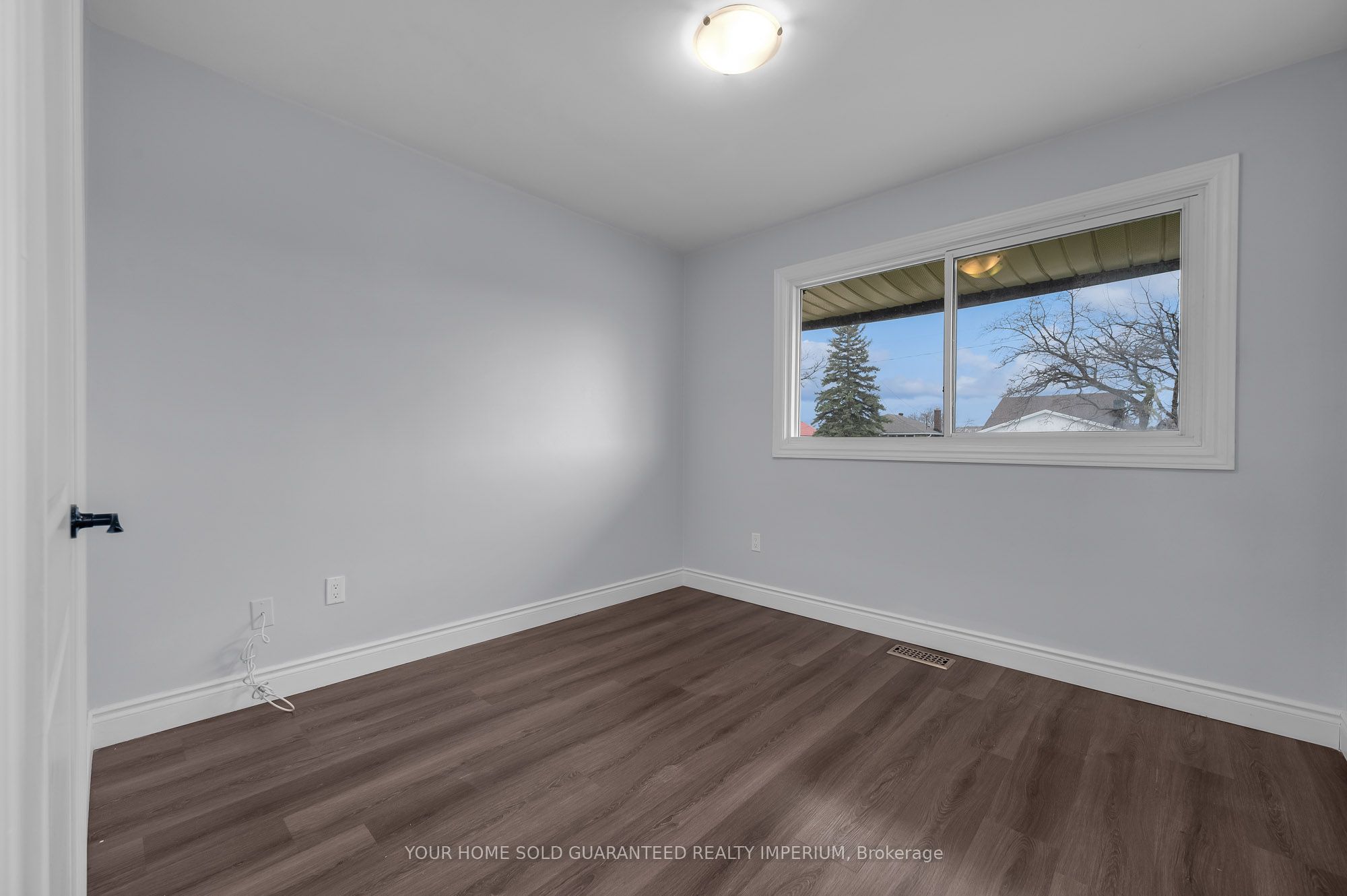 116 Collier Road S Property Photo 15