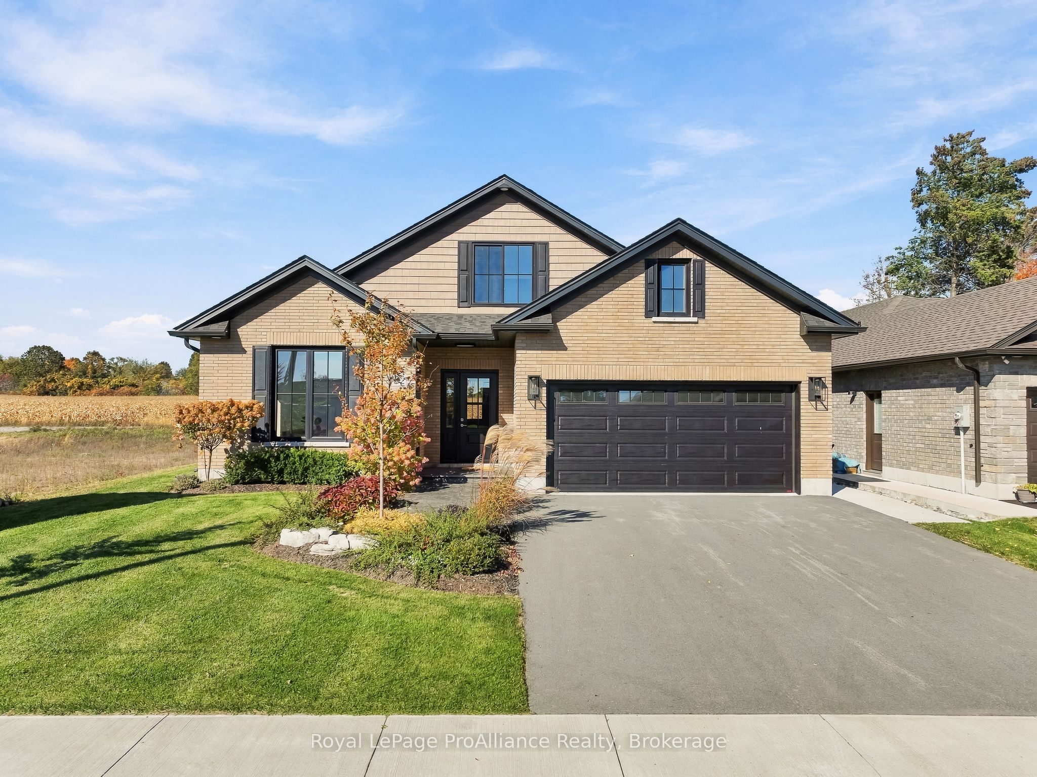 52 Beacon Drive Property Photo 1