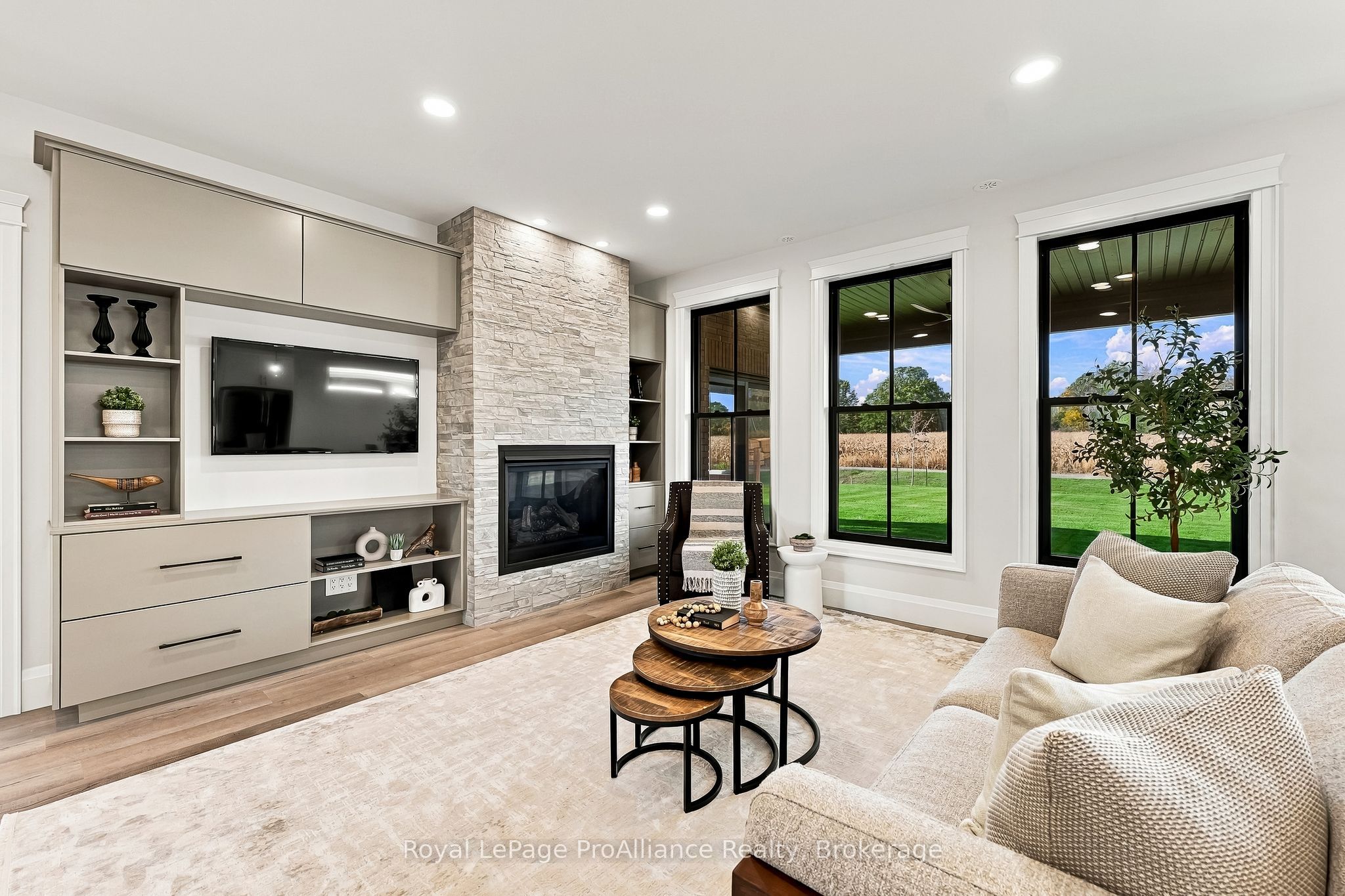 52 Beacon Drive Property Photo 12