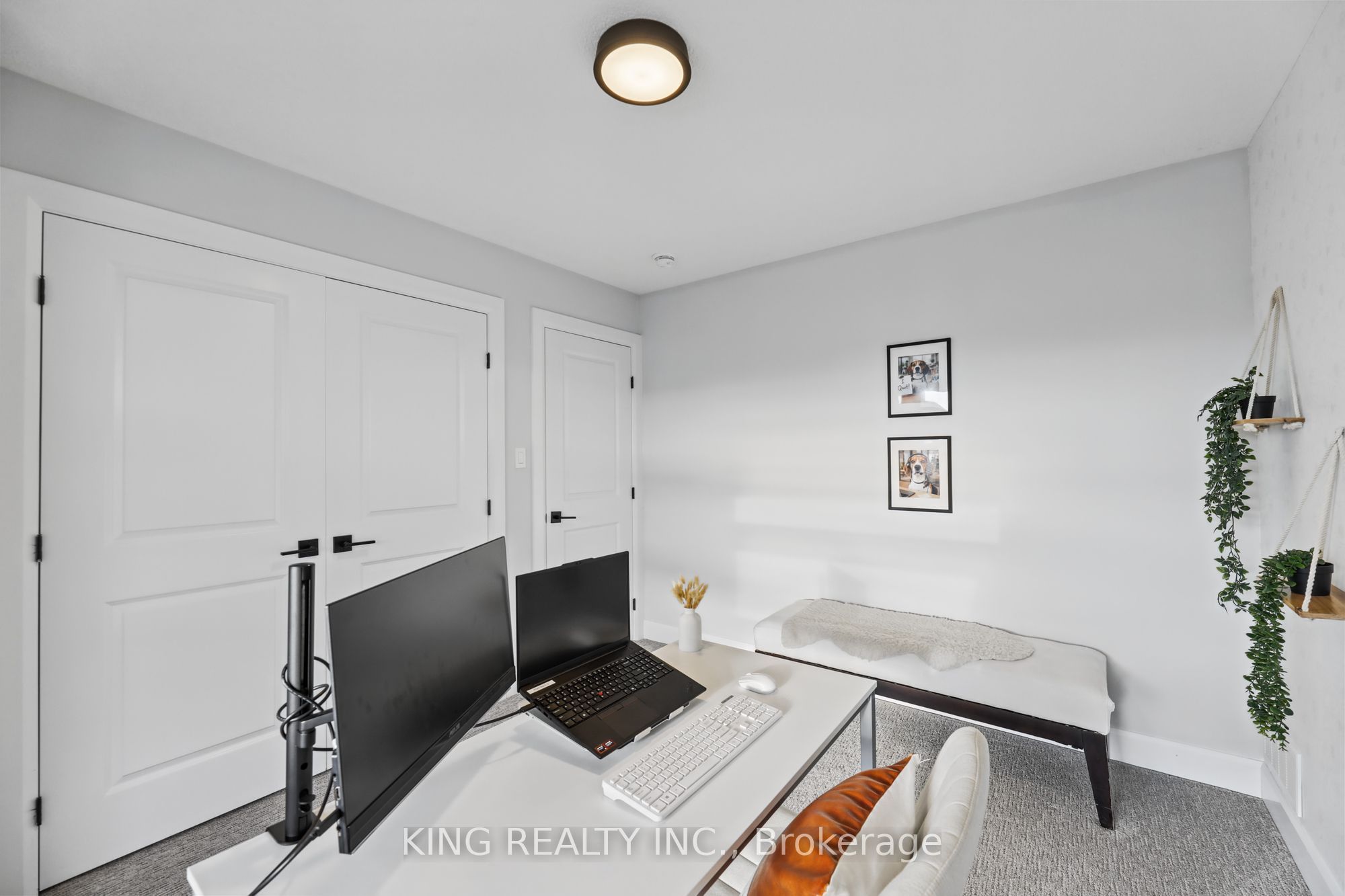 3342 David Milne Way Property Photo 29