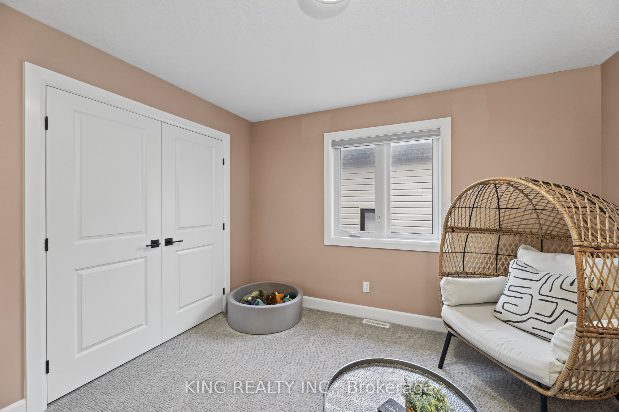3342 David Milne Way Property Photo 34