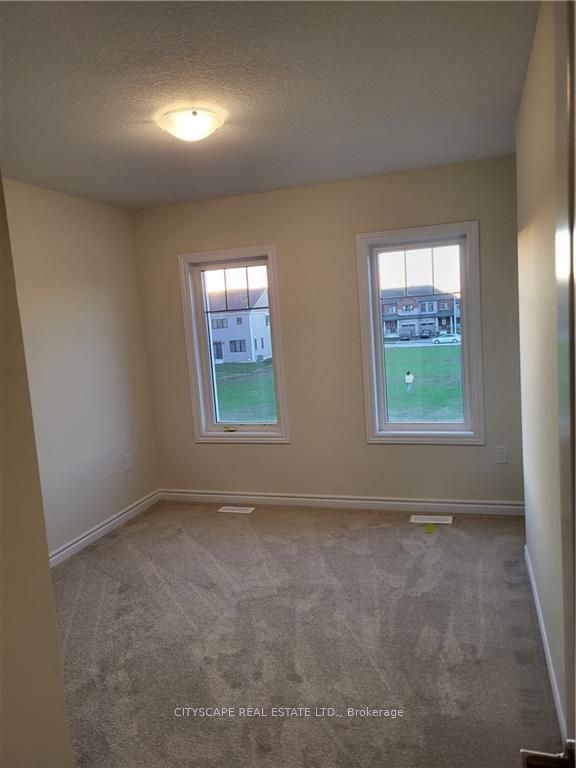 20 Concord Drive Property Photo 9