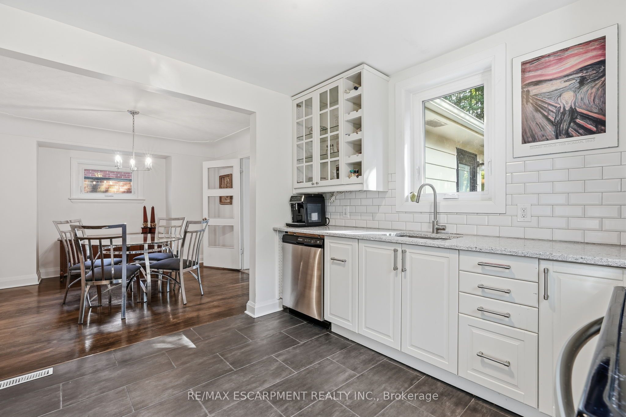 13 Allan Avenue Property Photo 7