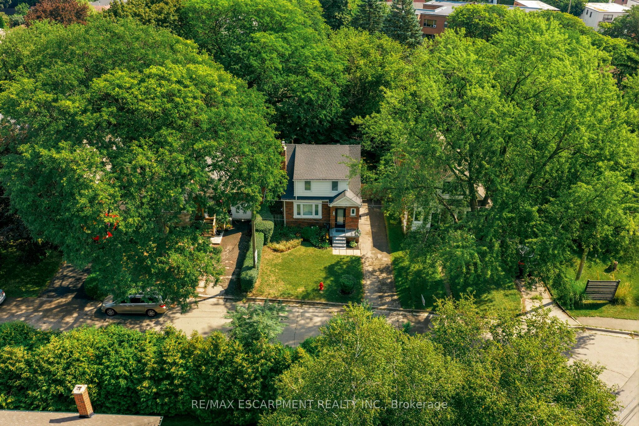 13 Allan Avenue Property Photo 27