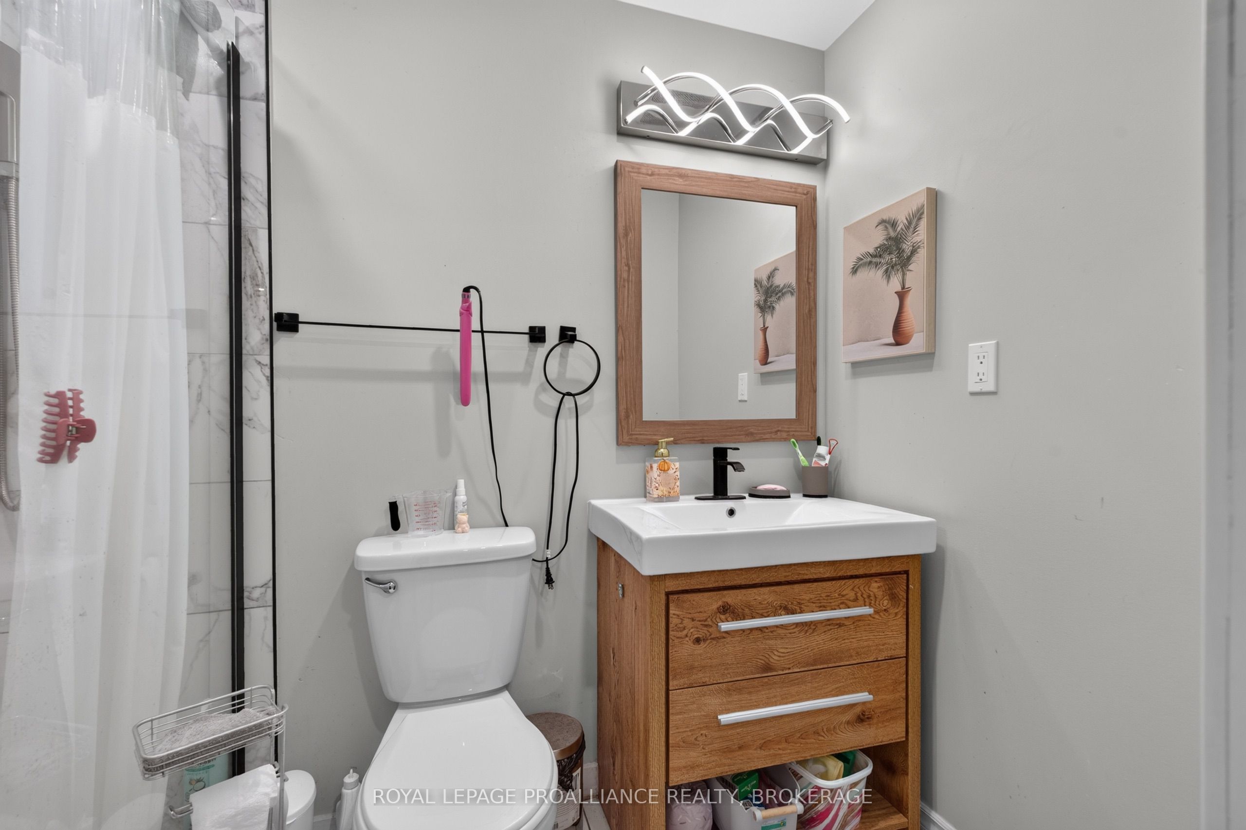 1371 Brackenwood Crescent Property Photo 36