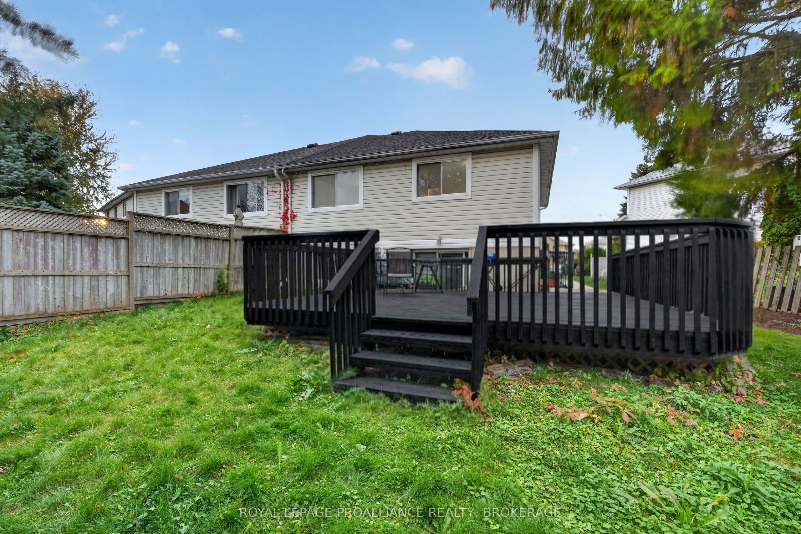 1371 Brackenwood Crescent Property Photo 41