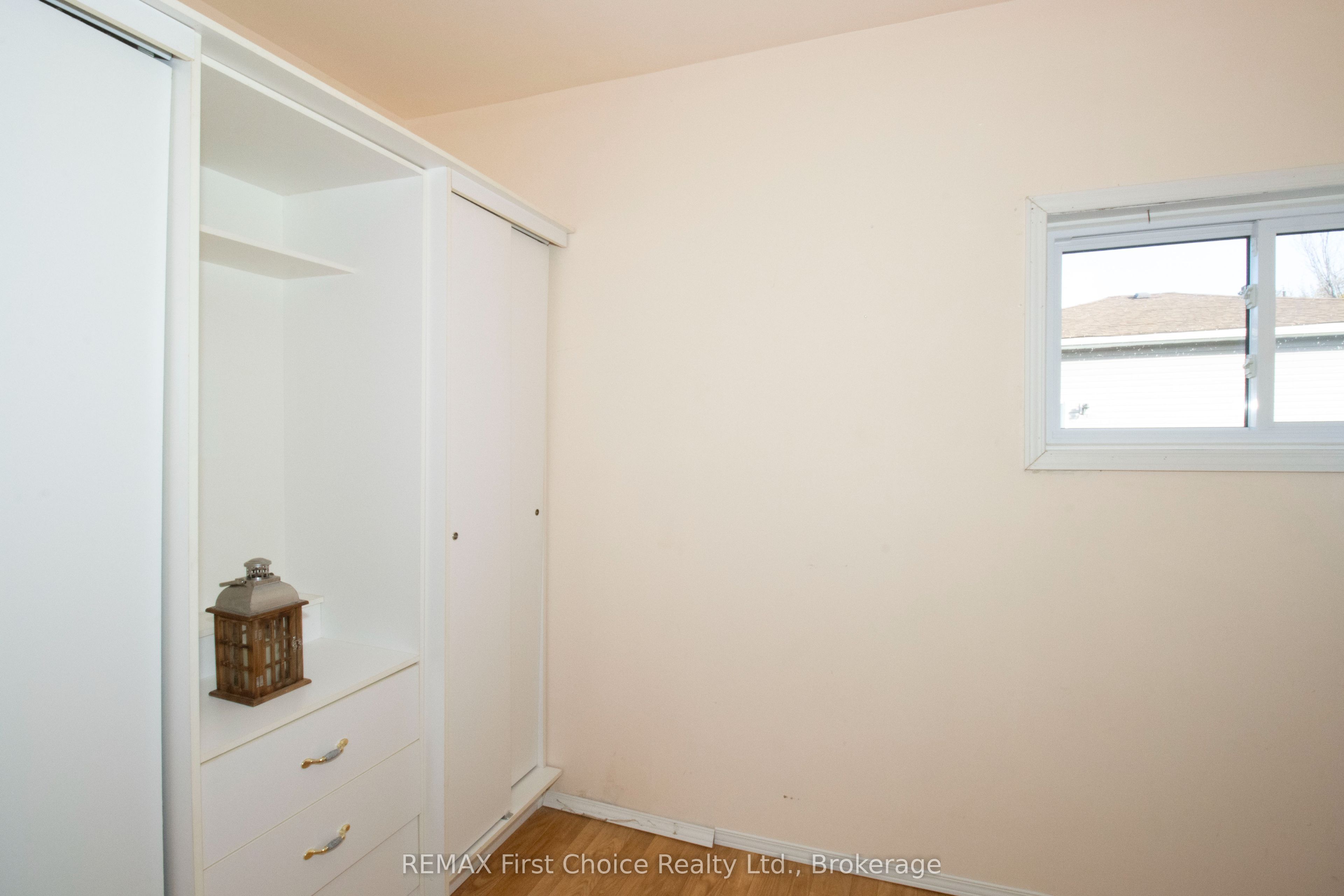 729 Hodder Avenue Property Photo 12