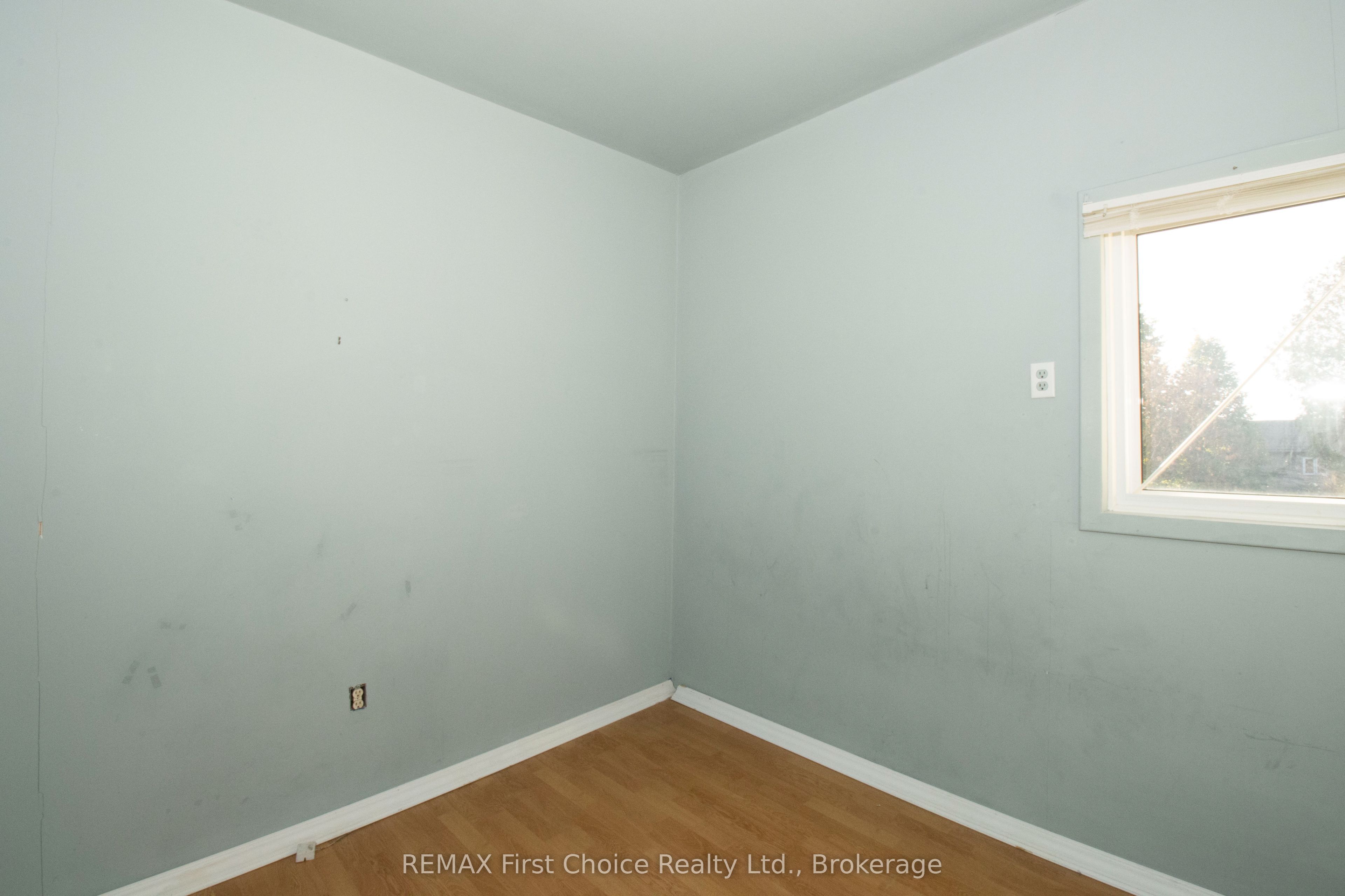 729 Hodder Avenue Property Photo 13
