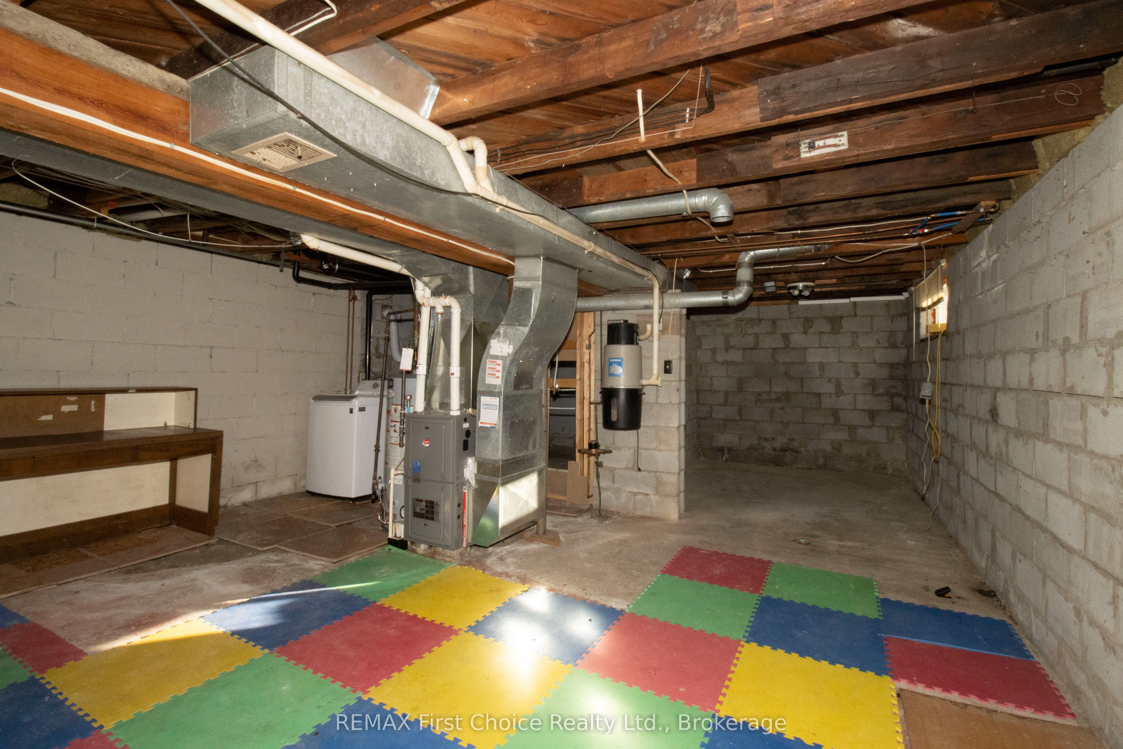 729 Hodder Avenue Property Photo 24