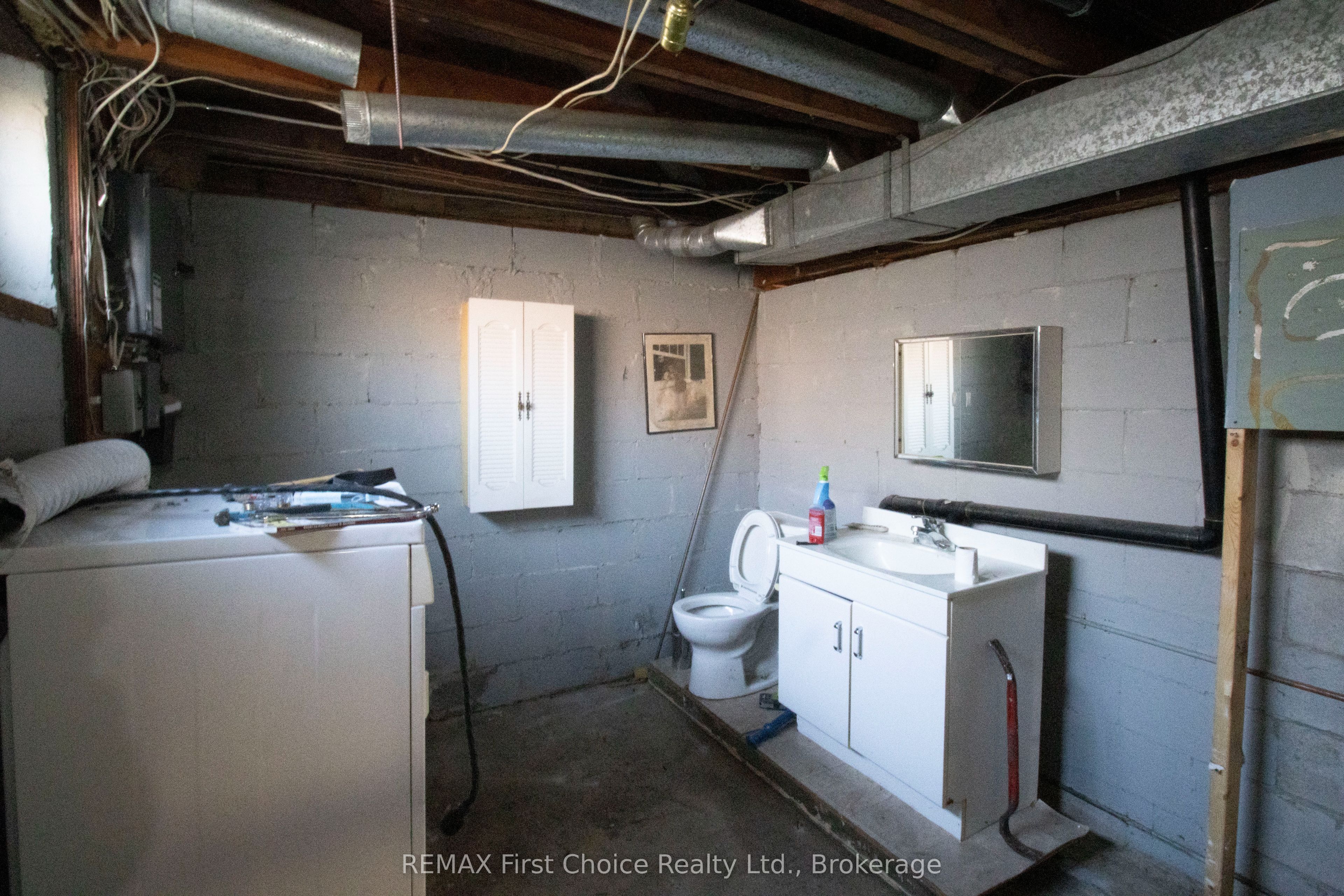 729 Hodder Avenue Property Photo 25