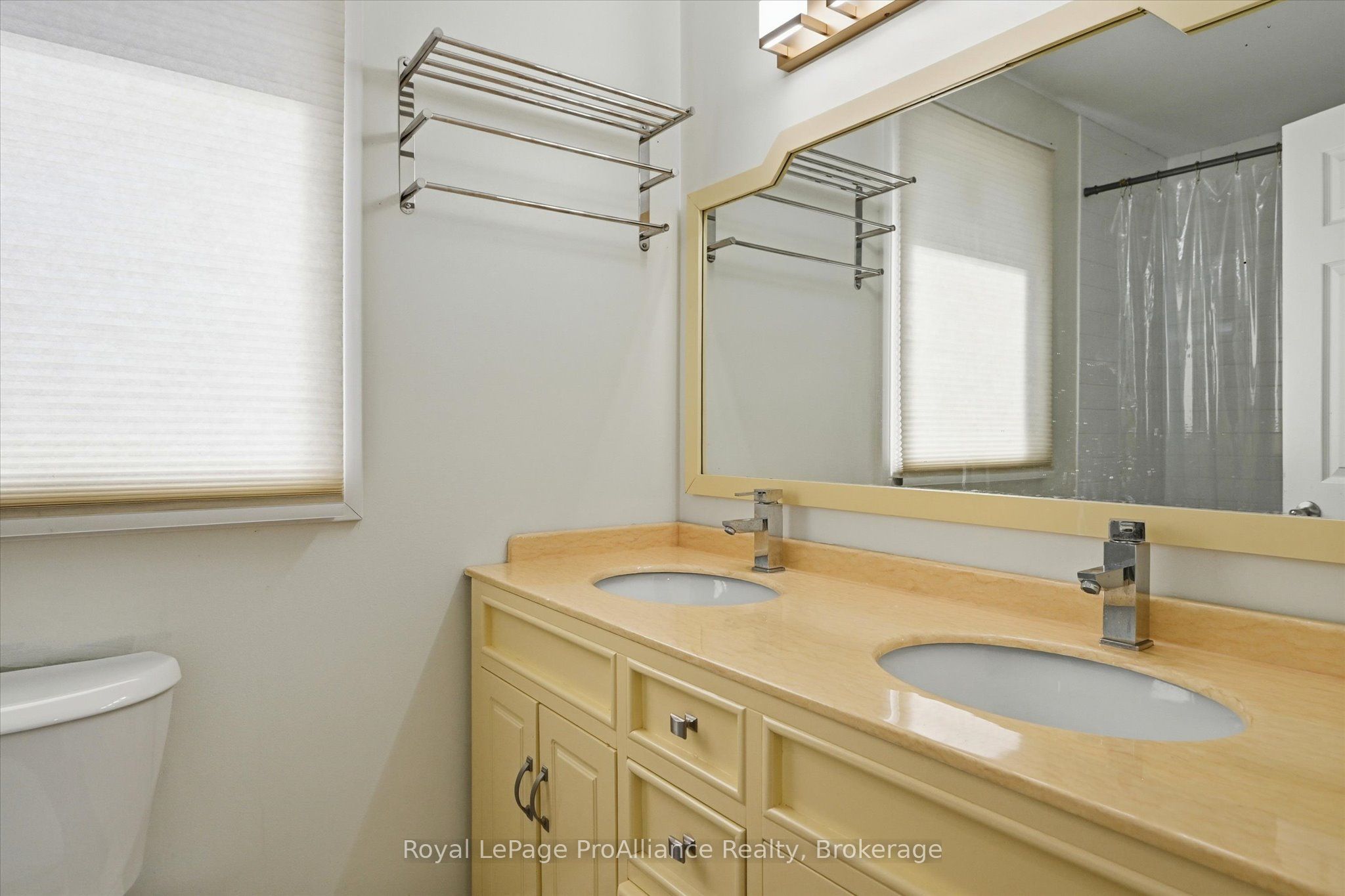1316 Scollard Drive Property Photo 38