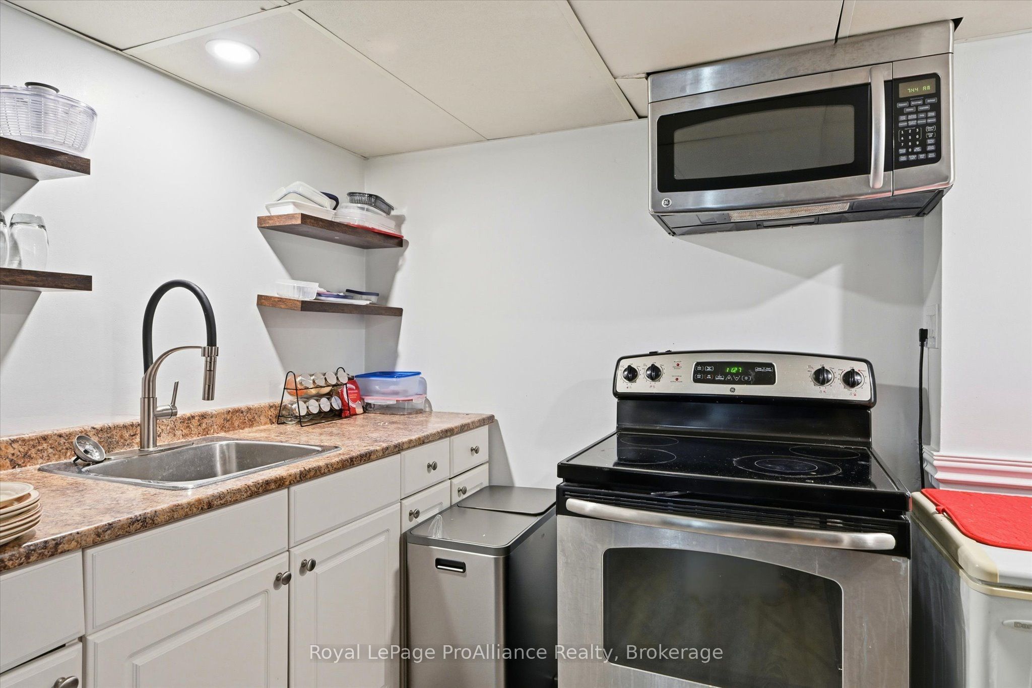 1316 Scollard Drive Property Photo 42