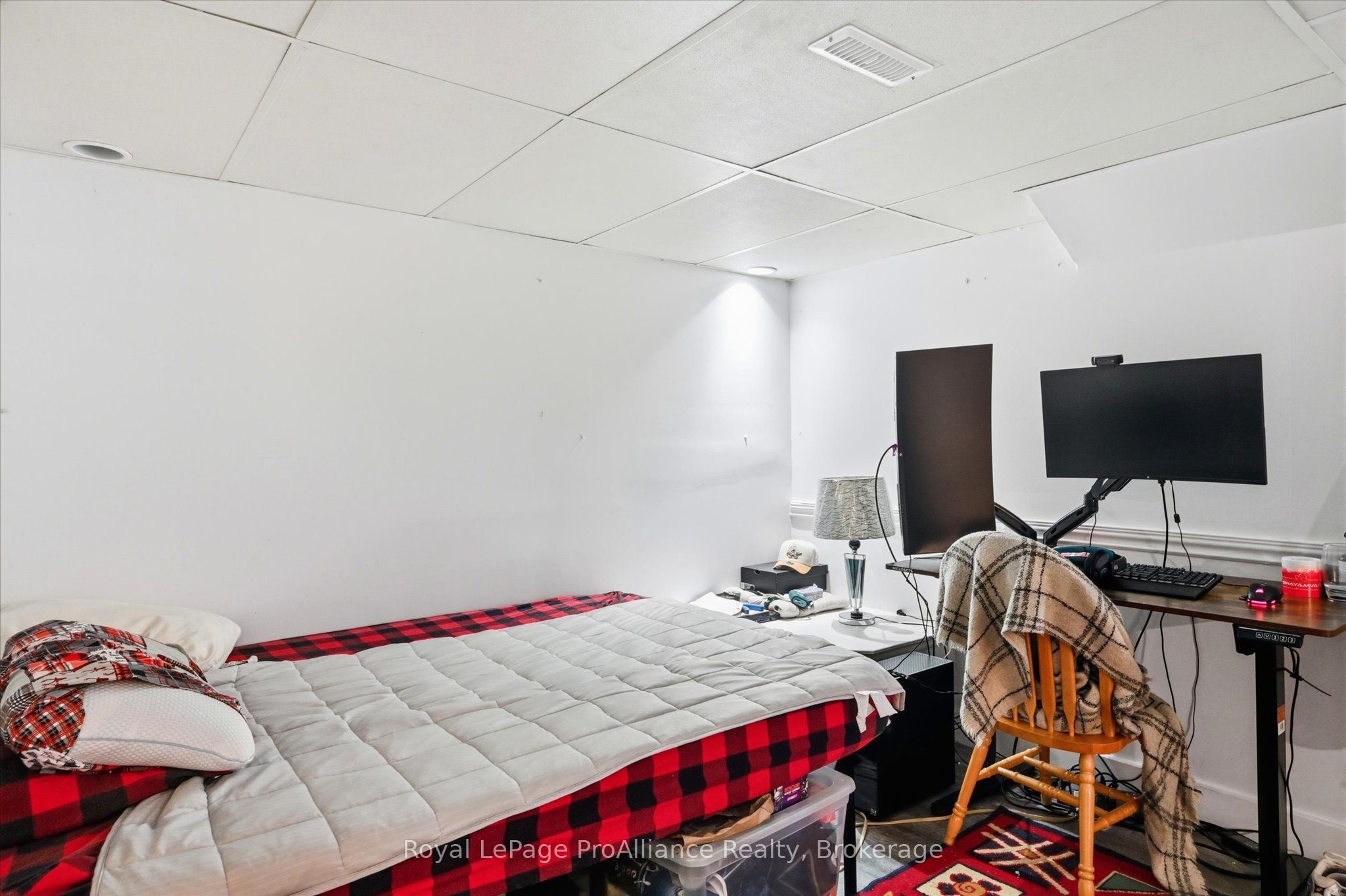 1316 Scollard Drive Property Photo 44