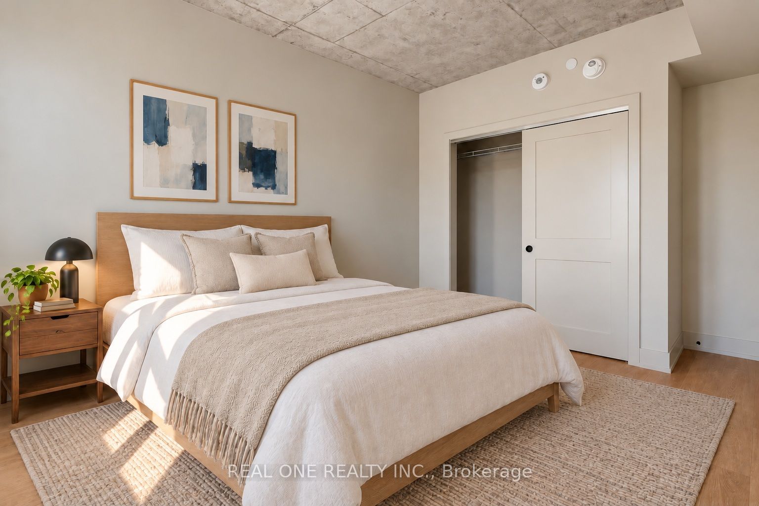 810 King Street W 313 Property Photo 29
