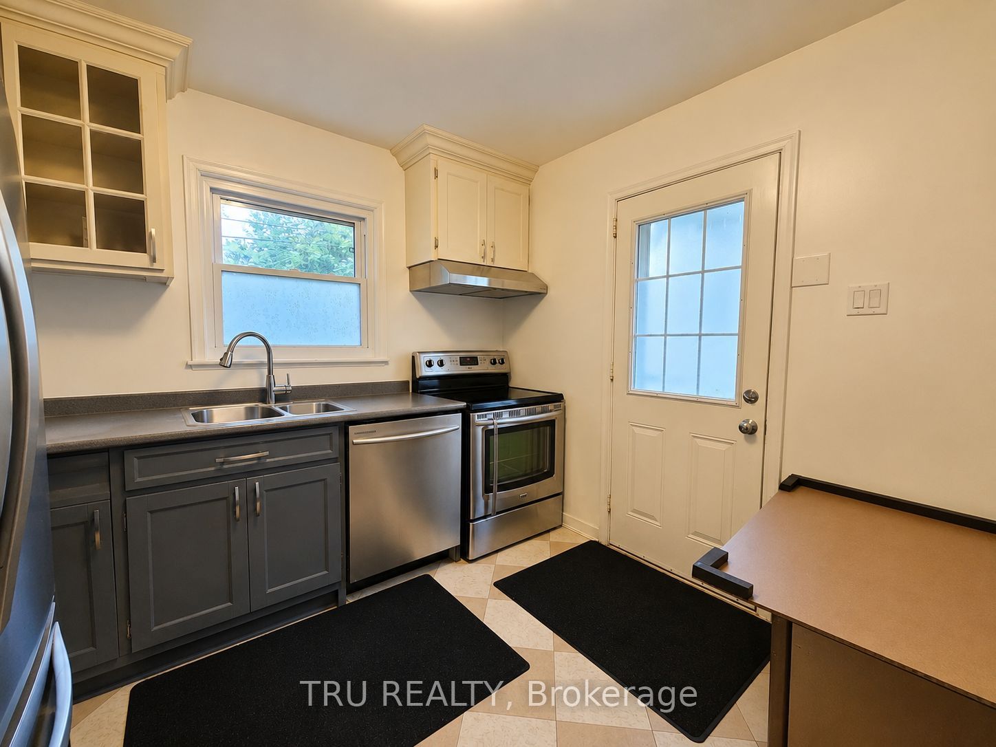 28 Arundel Avenue Property Photo 11