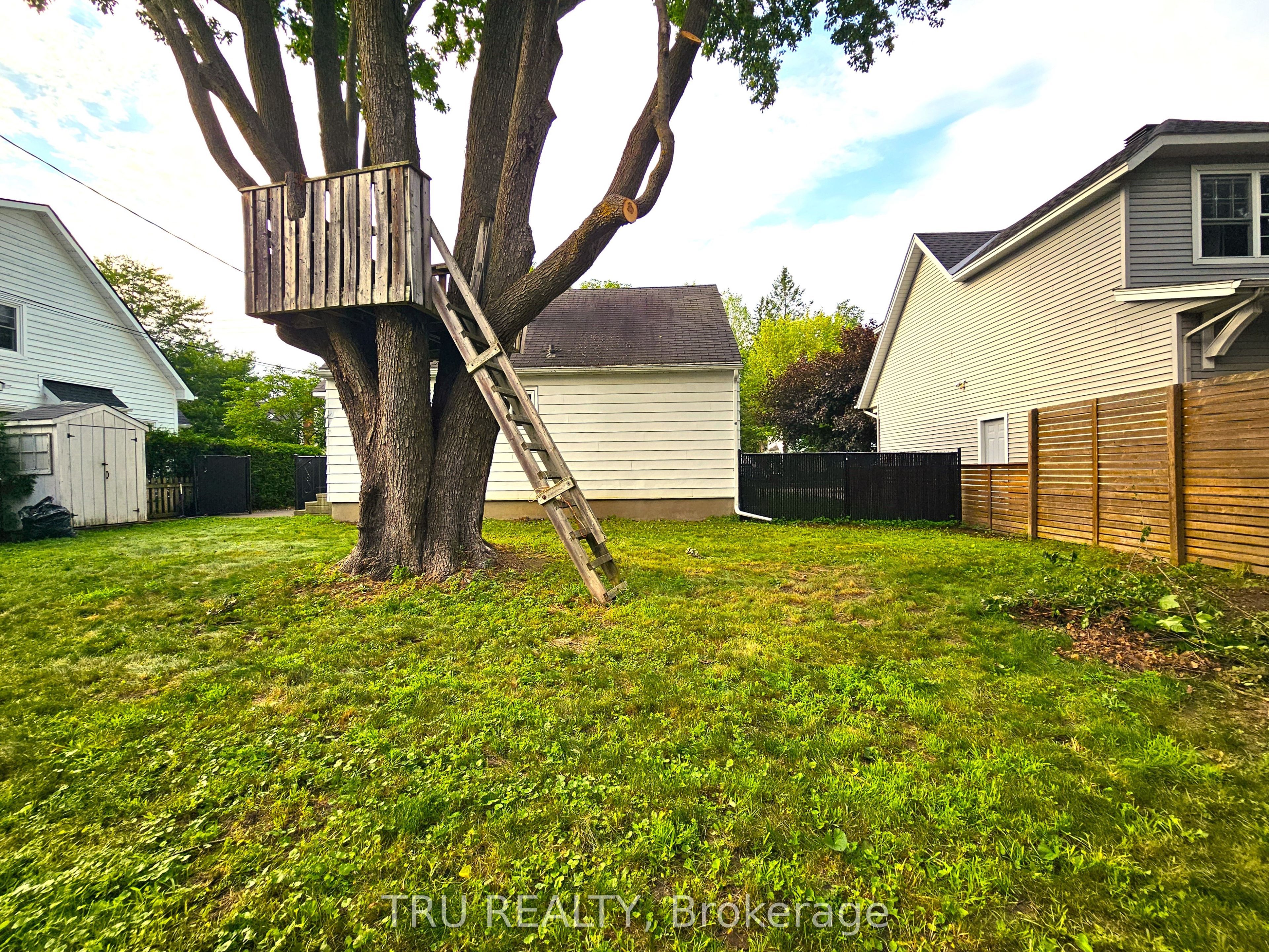 28 Arundel Avenue Property Photo 29