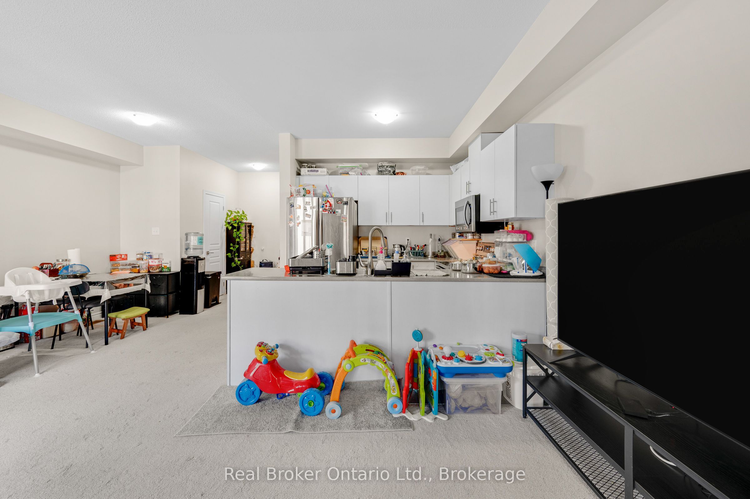 88 Decorso Drive 80 Property Photo 11