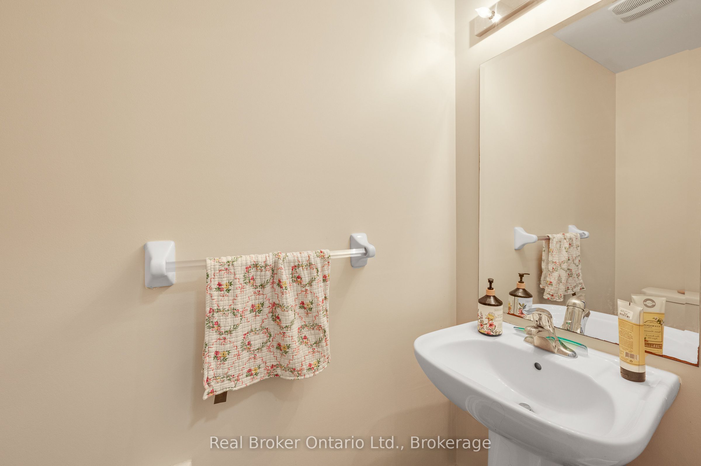 88 Decorso Drive 80 Property Photo 16