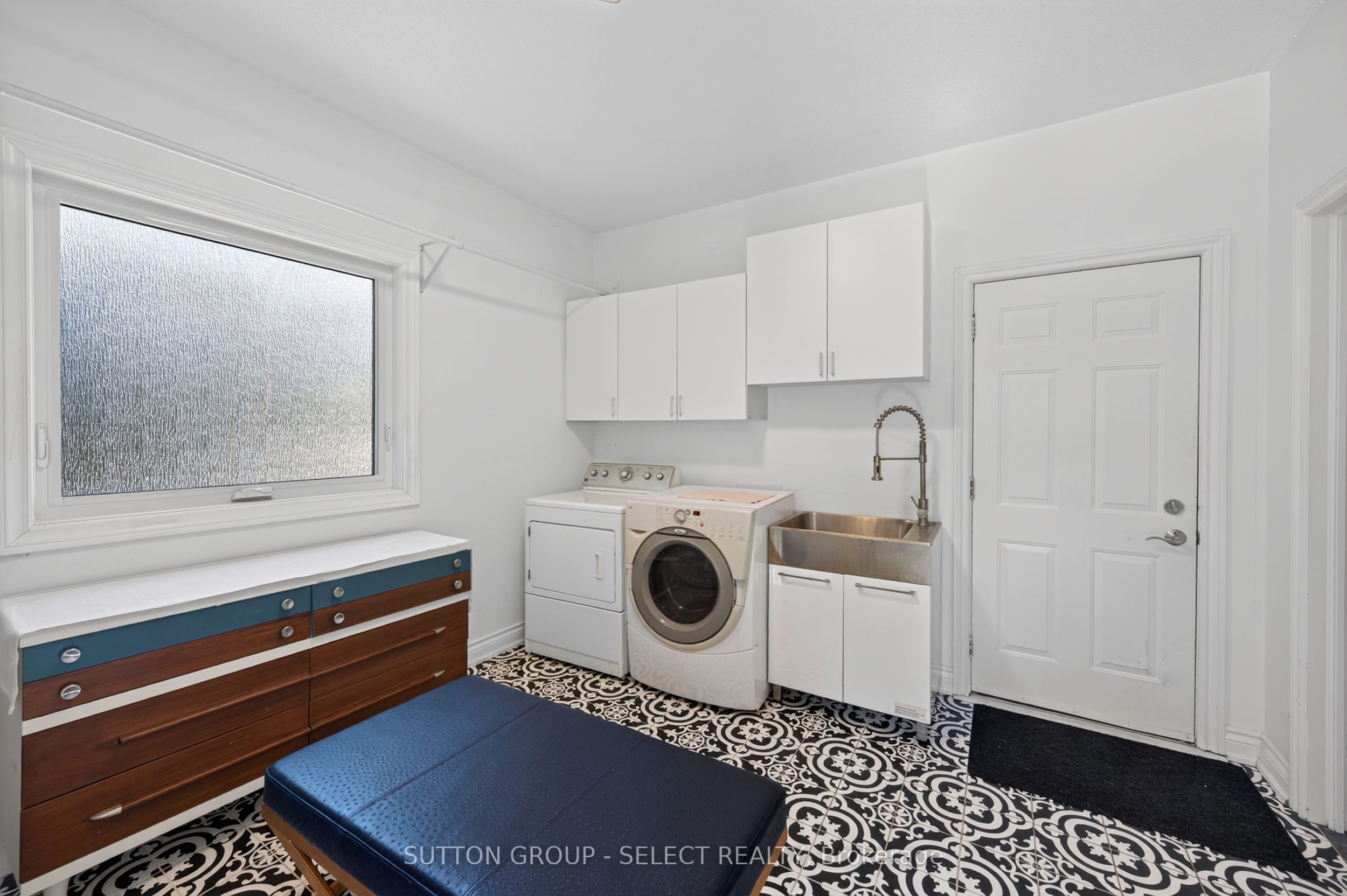 768 Franklinway Crescent Property Photo 35