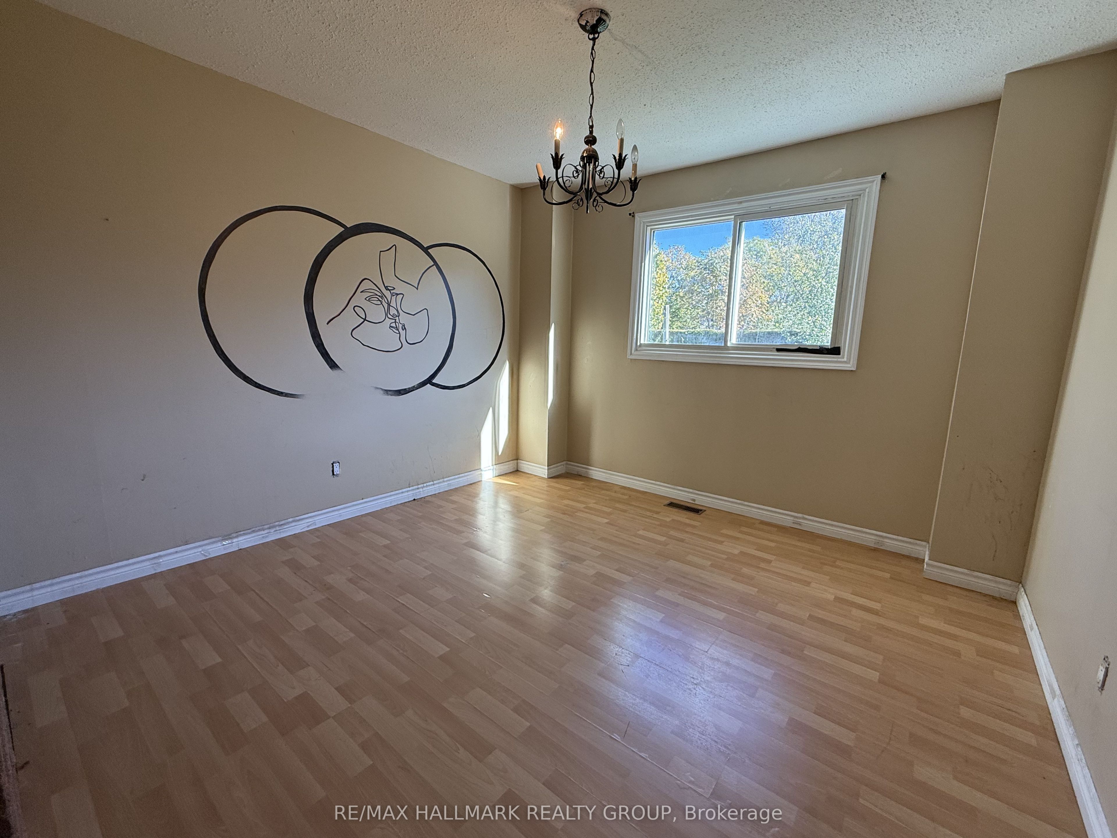 930 Cahill Drive W Property Photo 7