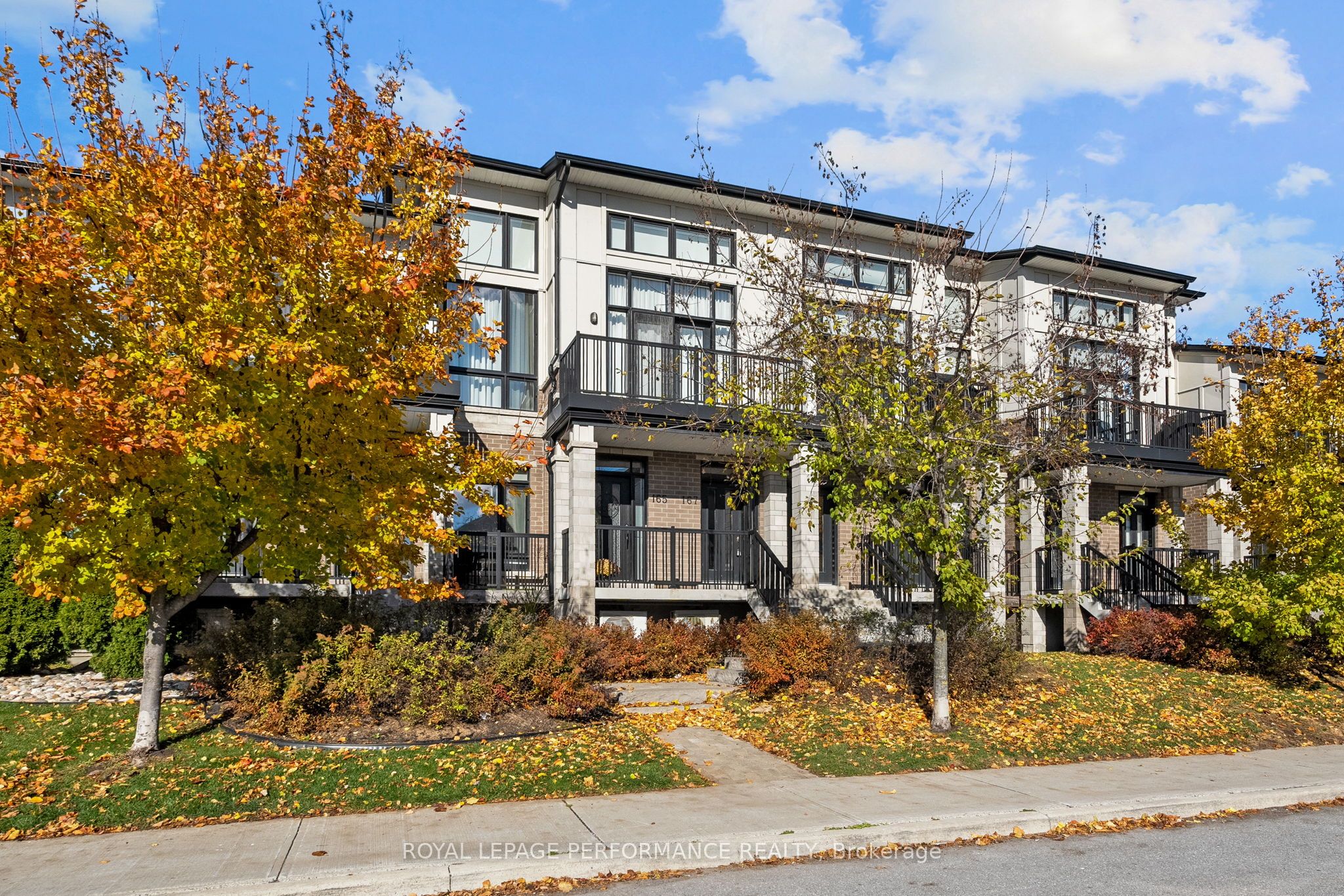 167 Poplin Street Property Photo 3