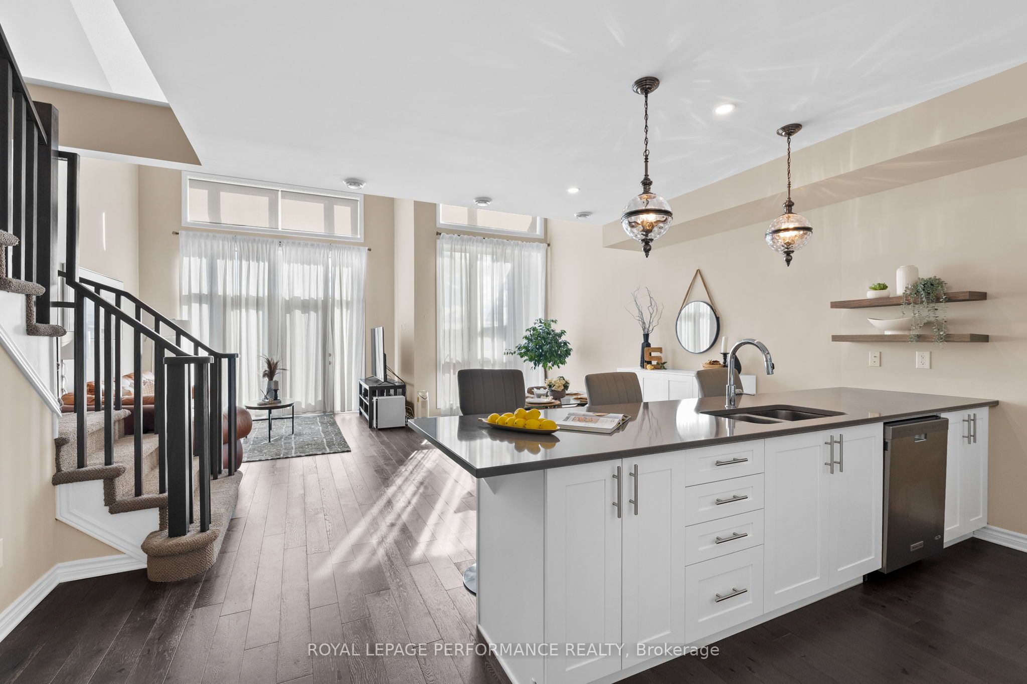 167 Poplin Street Property Photo 4