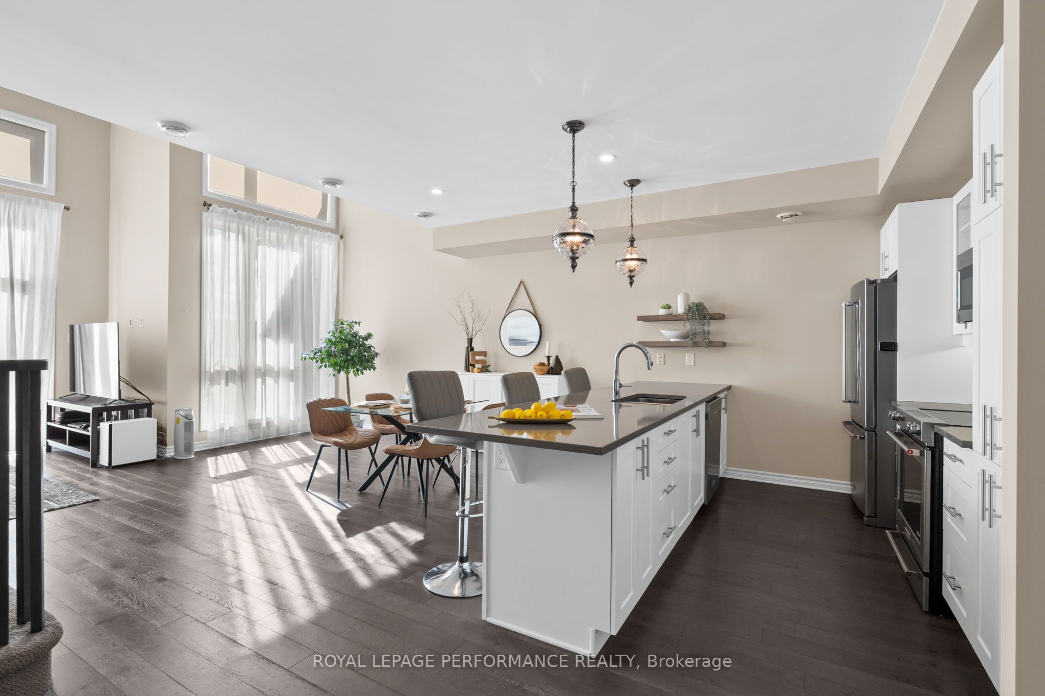 167 Poplin Street Property Photo 6