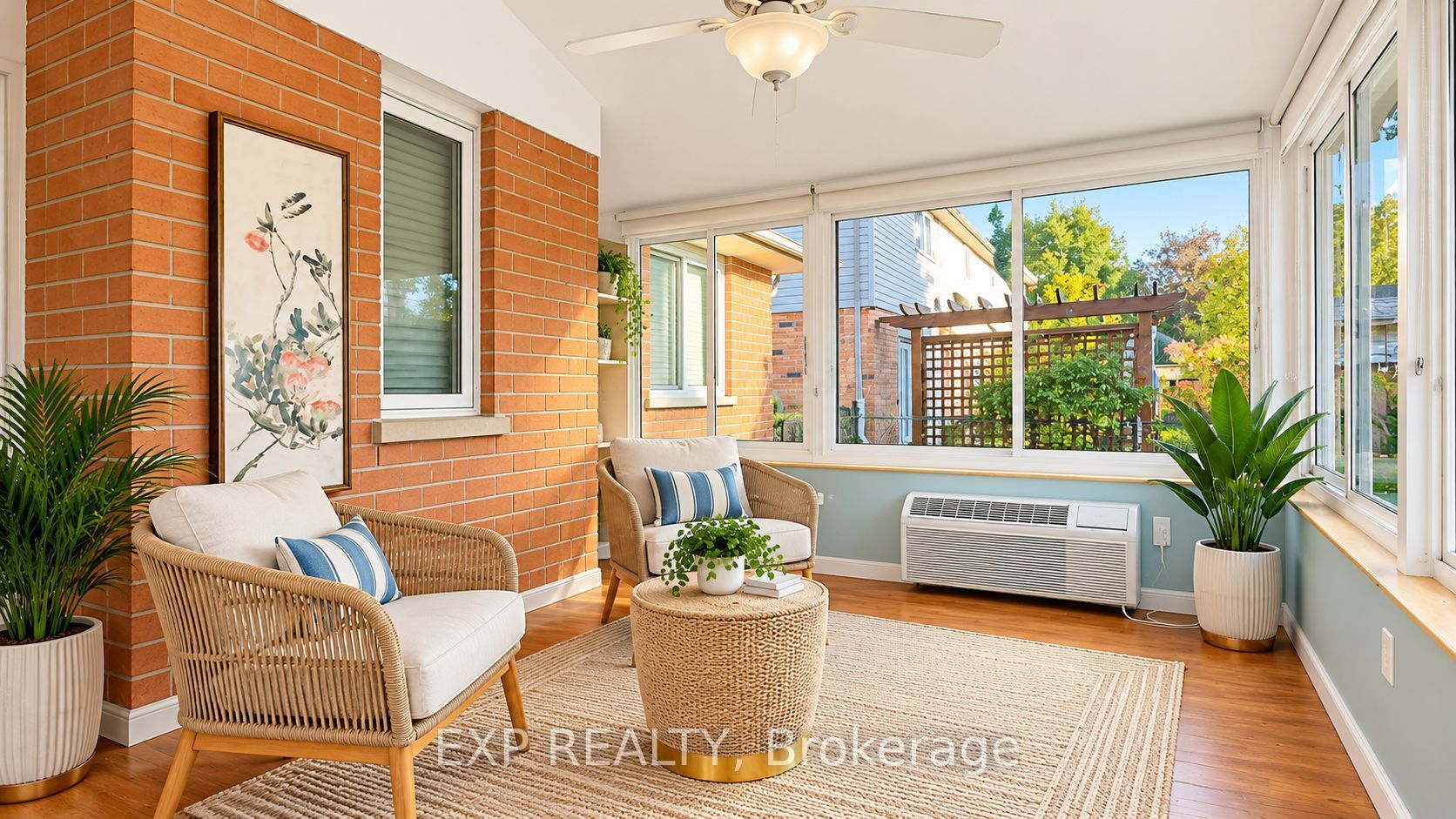 487 Brentcliffe Drive Upper Property Photo 18
