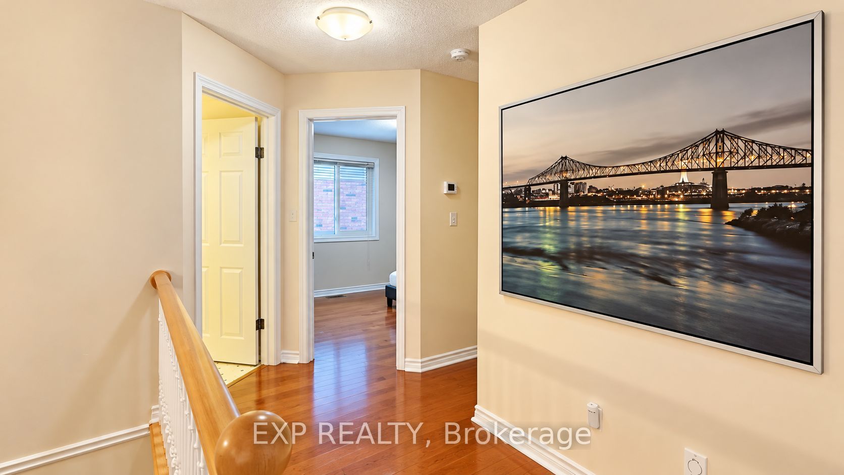 487 Brentcliffe Drive Upper Property Photo 22