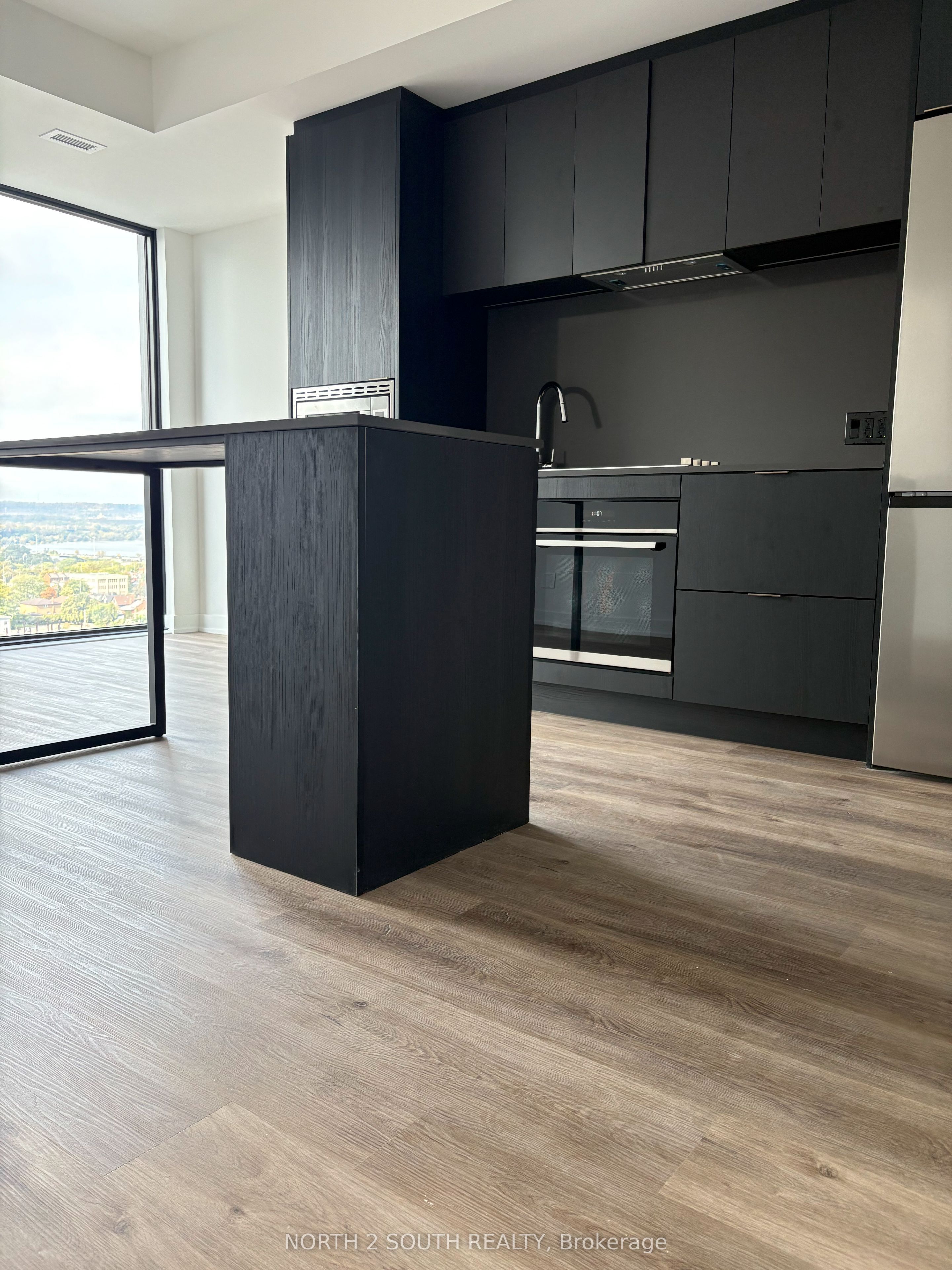 91 John Street 1607 Property Photo 8