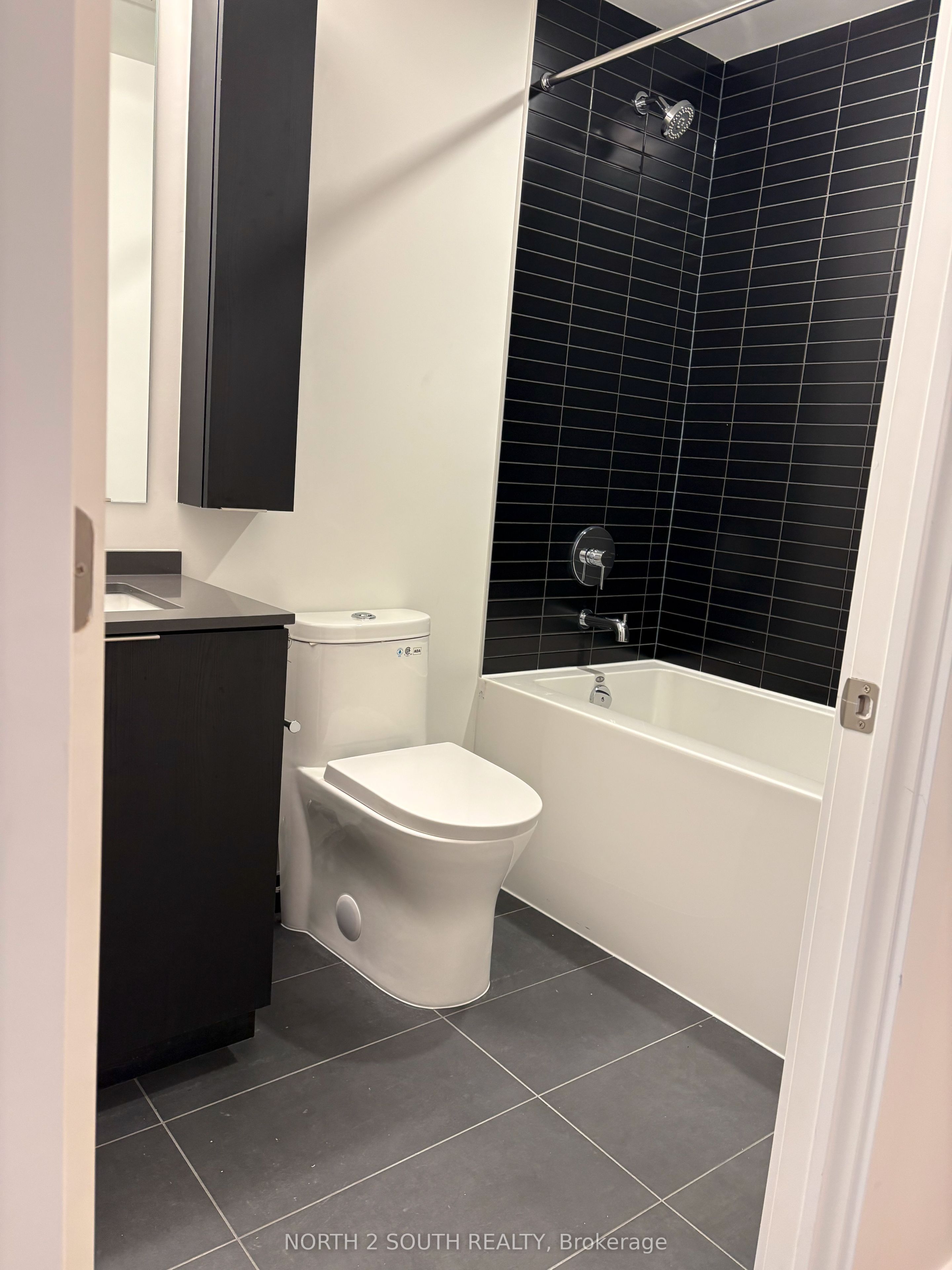91 John Street 1607 Property Photo 11