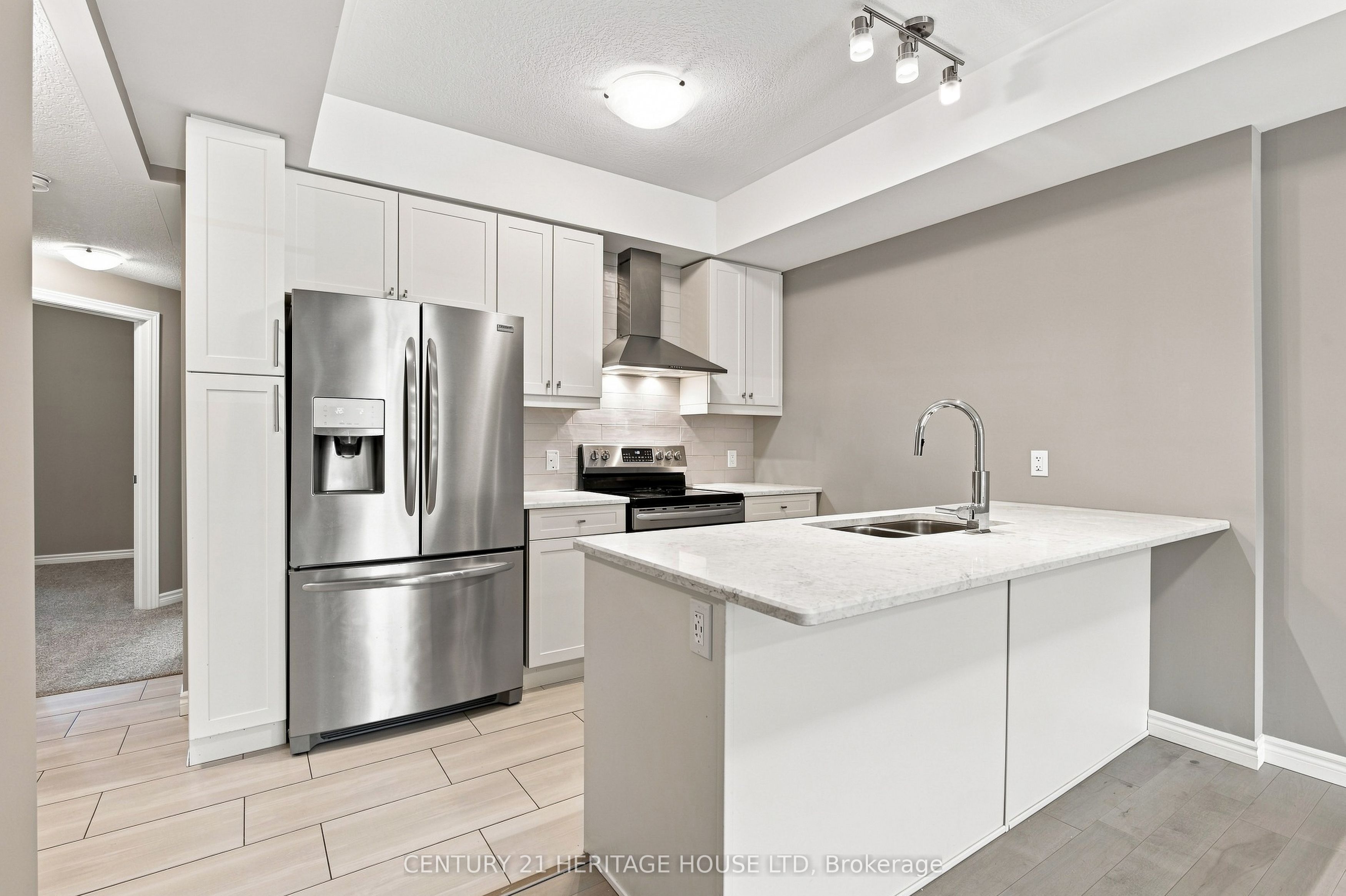 12 Wheat Lane Property Photo 10