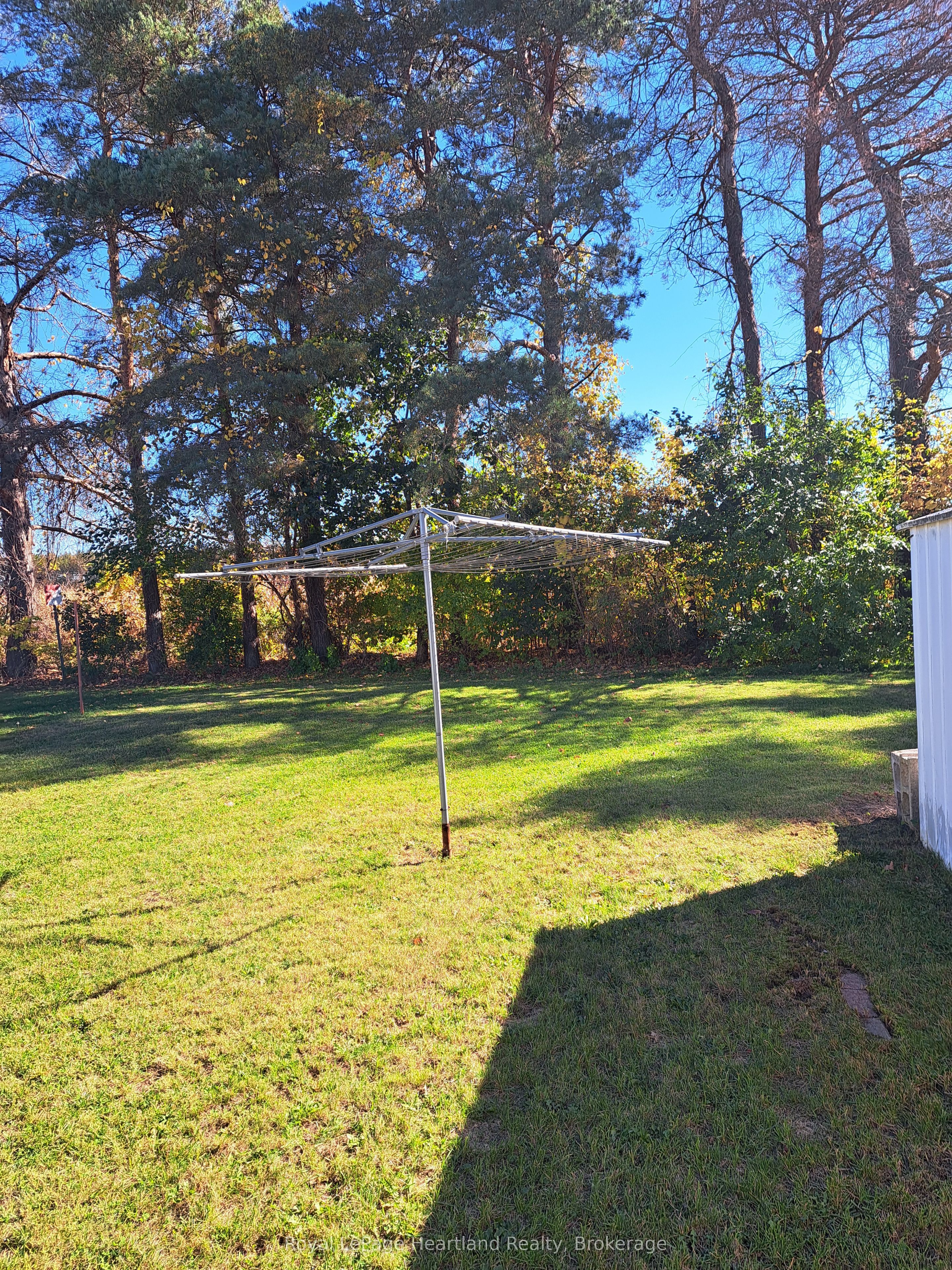 2 Velma Street Property Photo 2