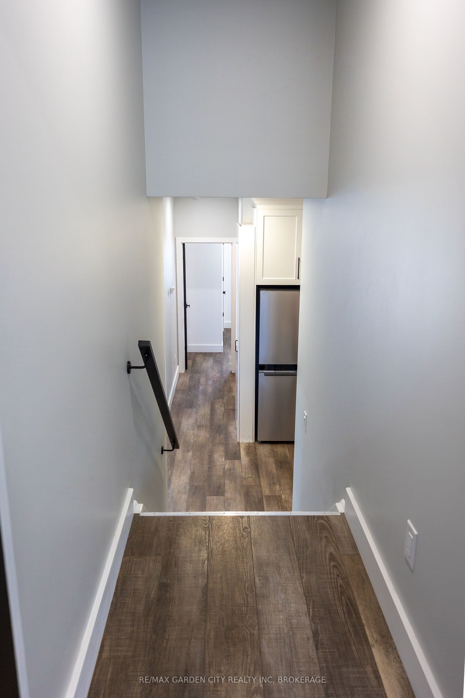 614b Niagara Street Property Photo 30