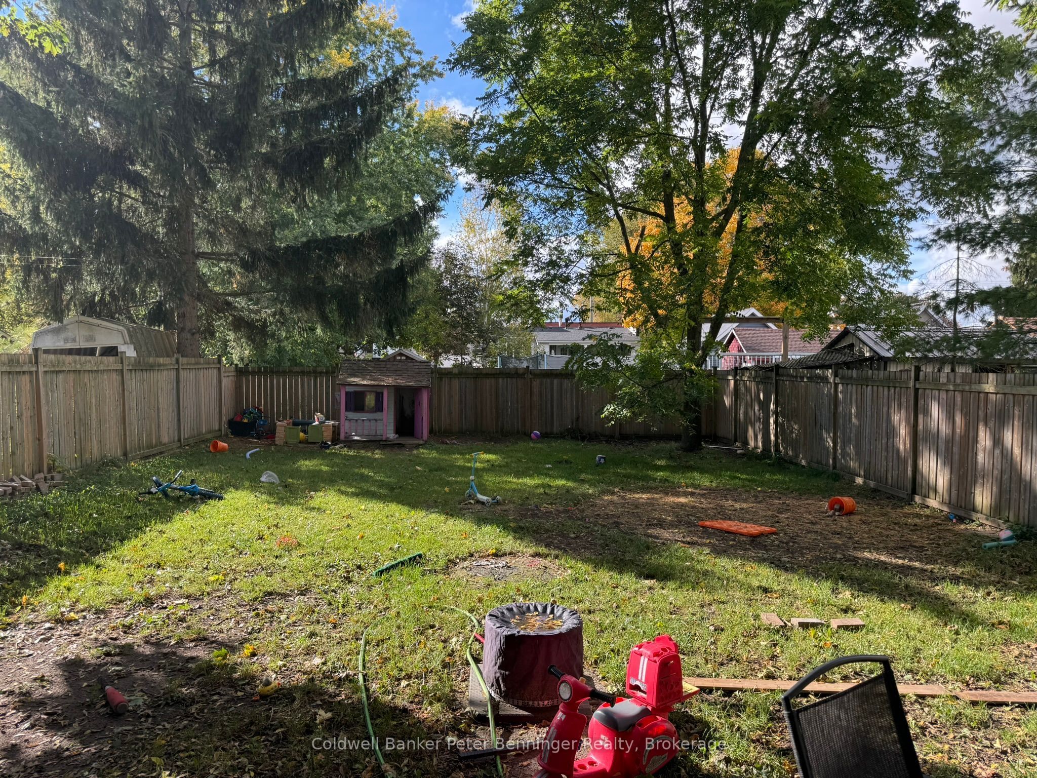 315 Mcnab Street Property Photo 22