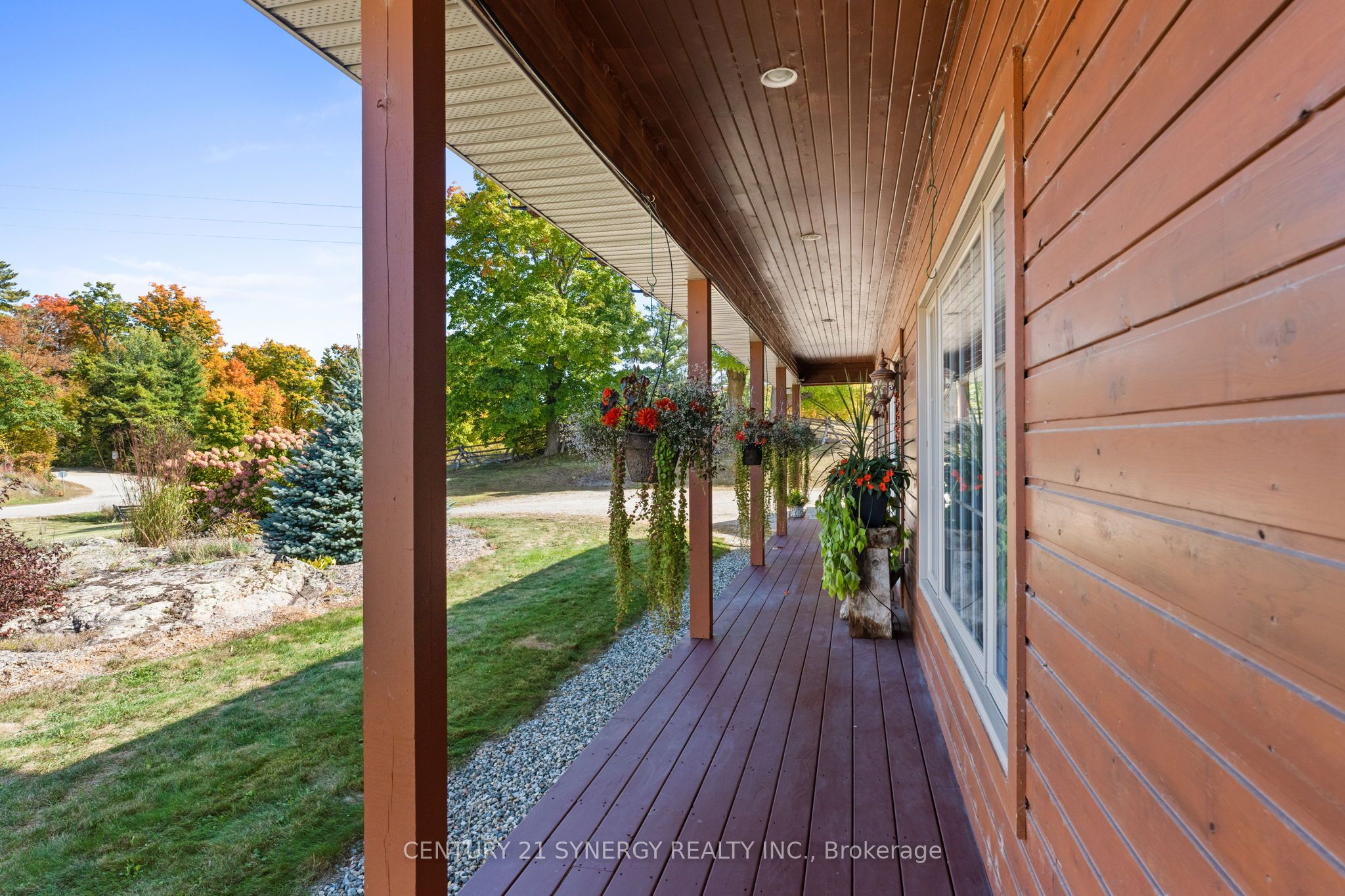 4173 Elphin Maberly Rd Road Property Photo 4