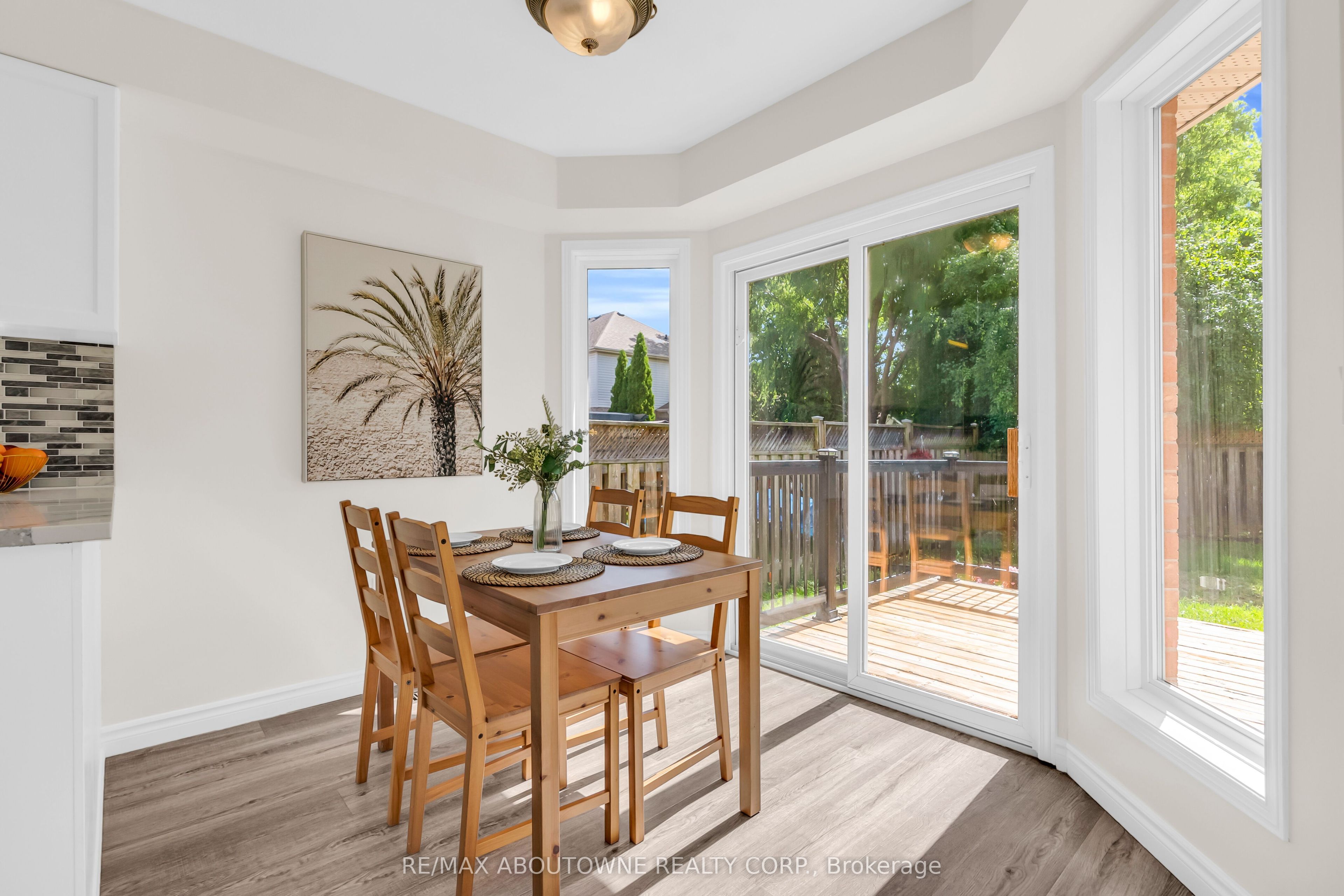 87 Houghton Street Property Photo 14