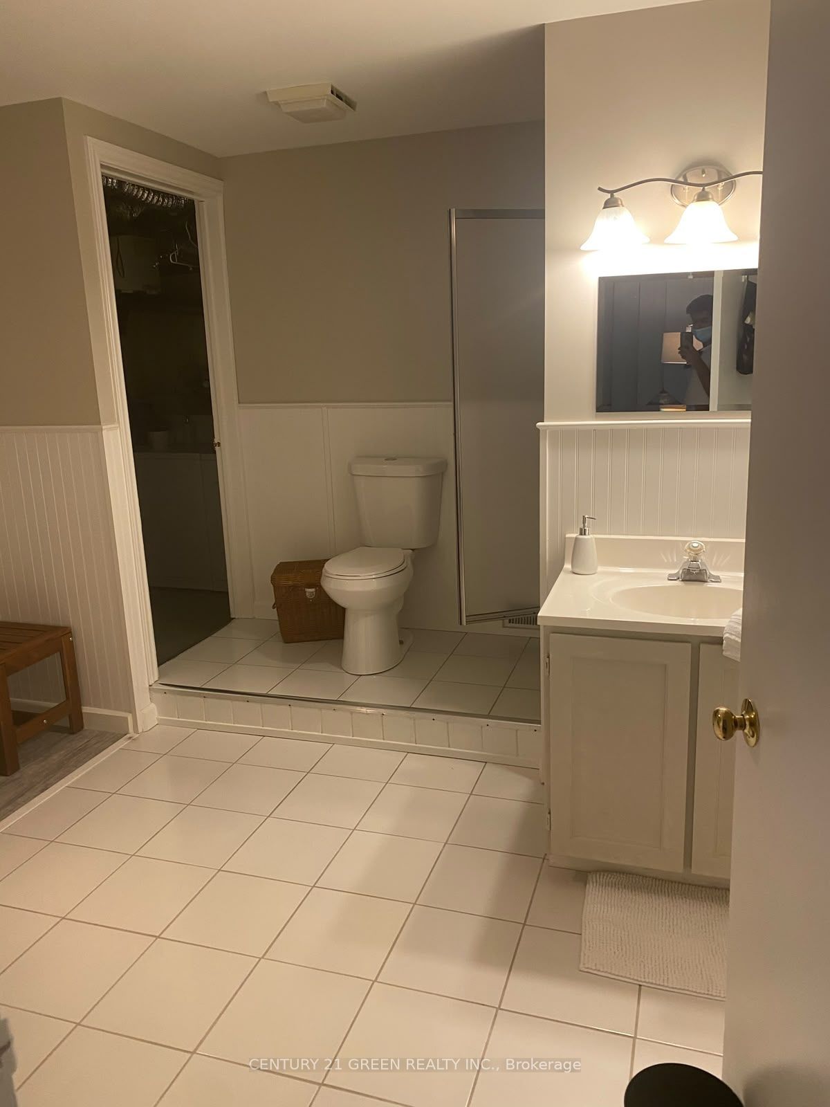 45 Elliott Street W Property Photo 7