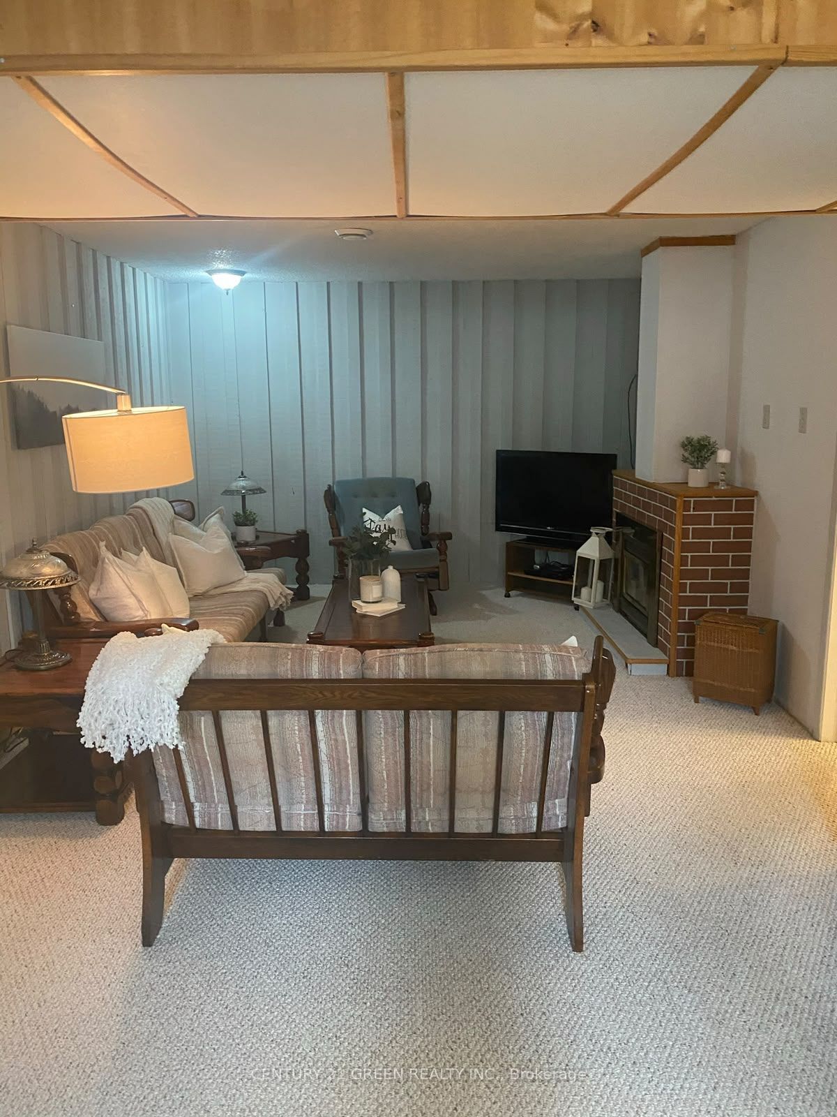 45 Elliott Street W Property Photo 12