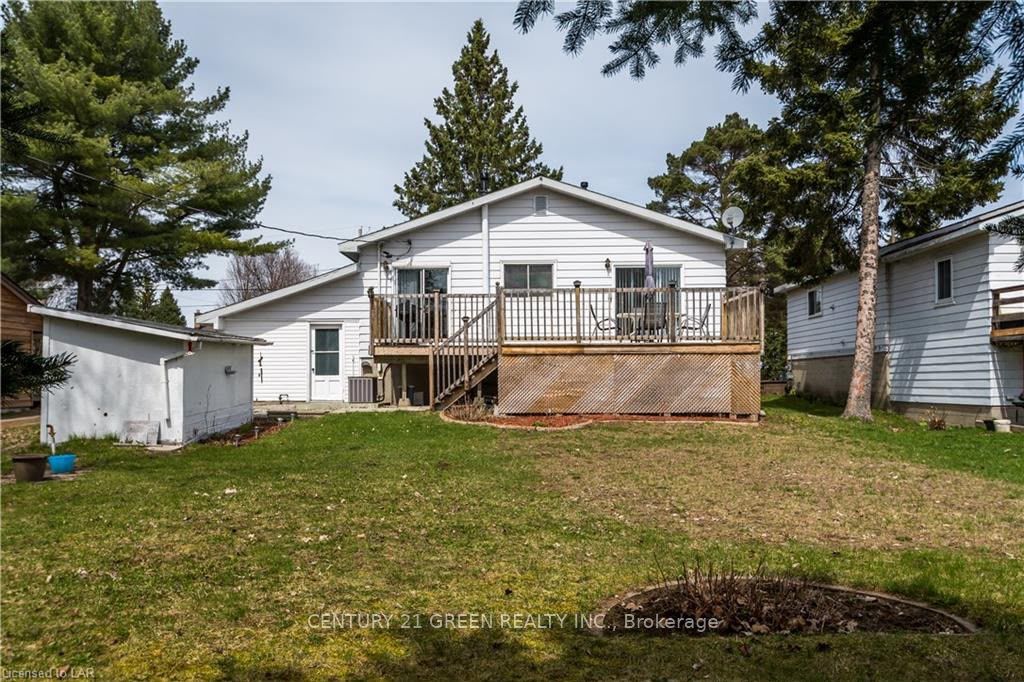 45 Elliott Street W Property Photo 15