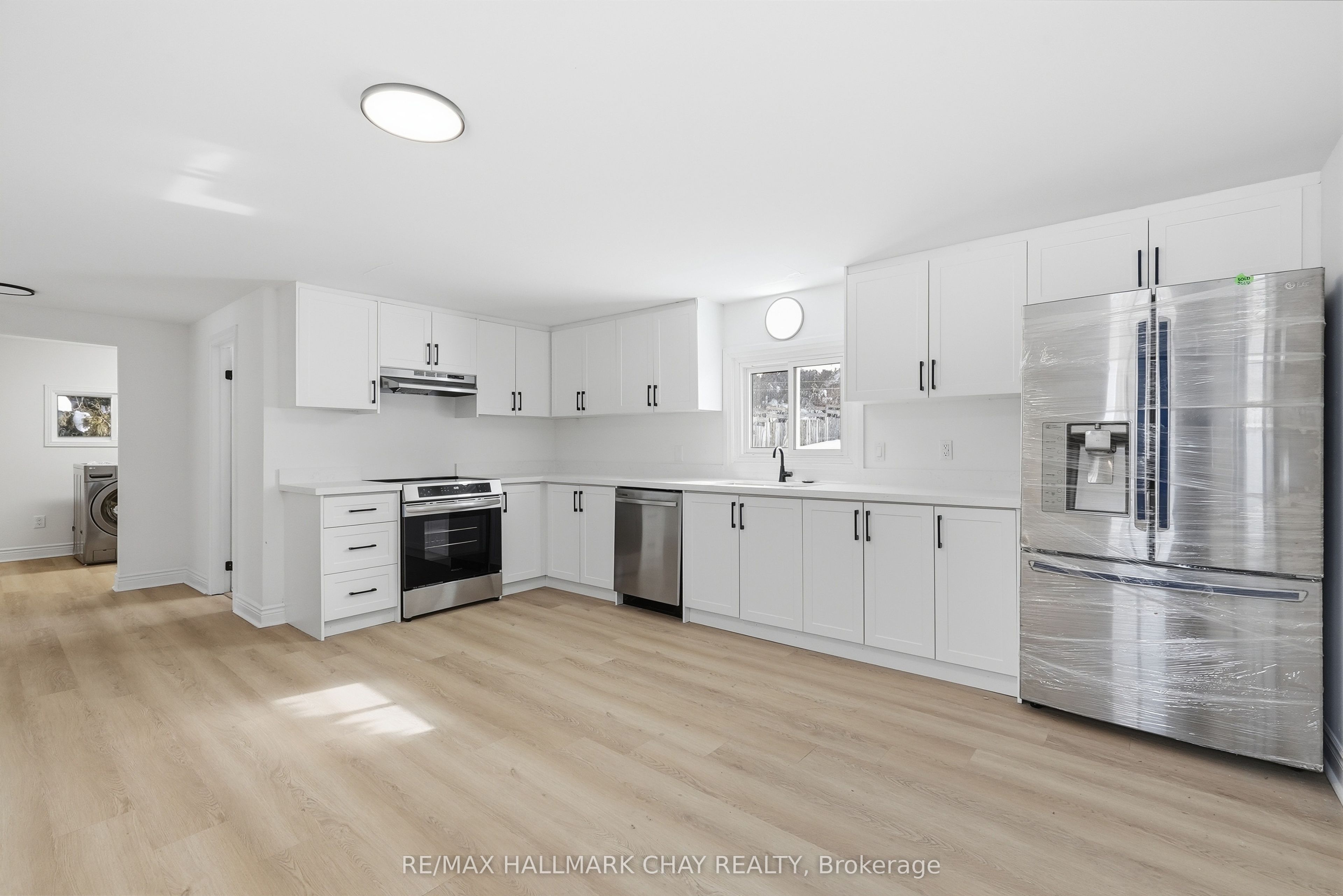 500218 Grey 12 Road Property Photo 4