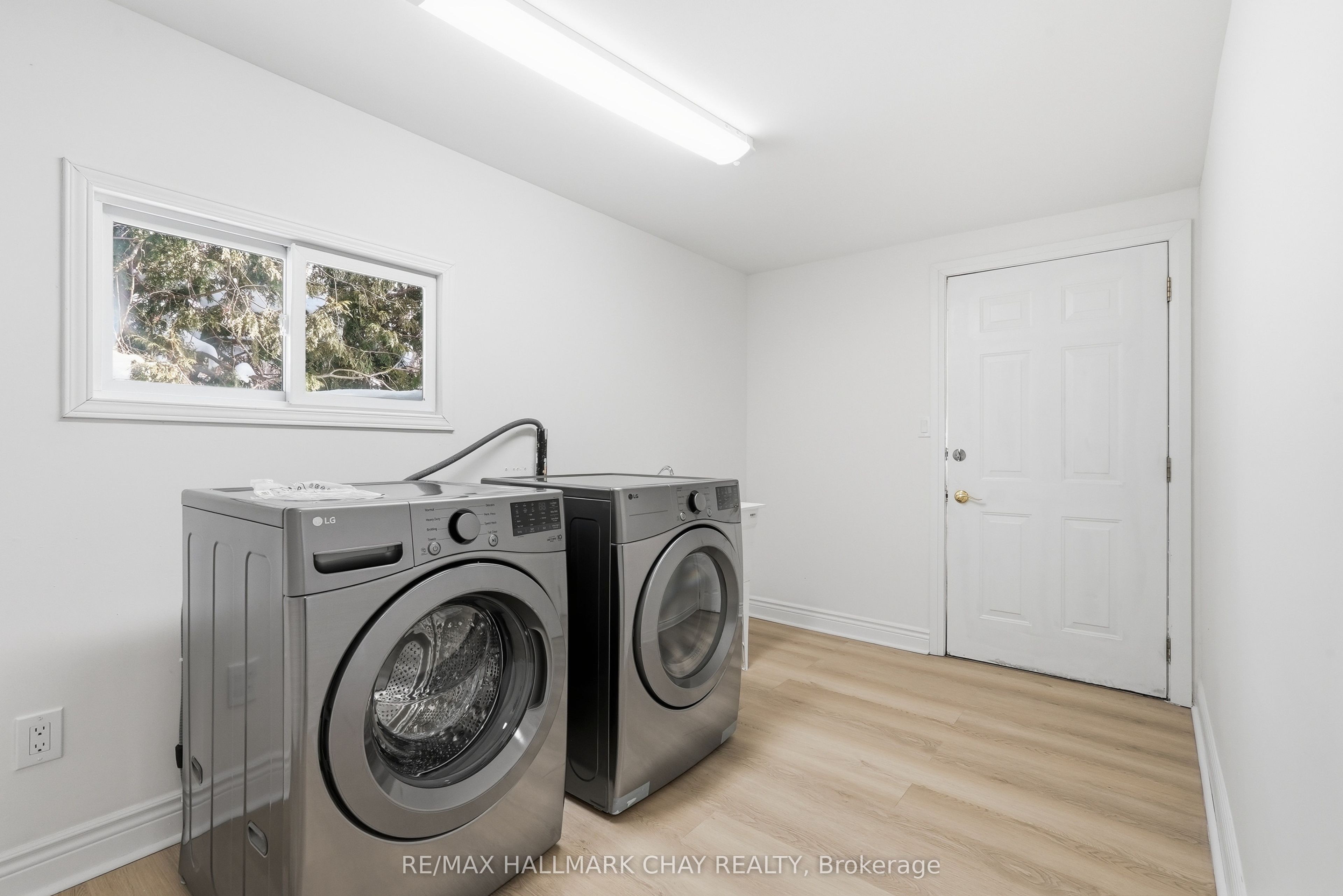 500218 Grey 12 Road Property Photo 11