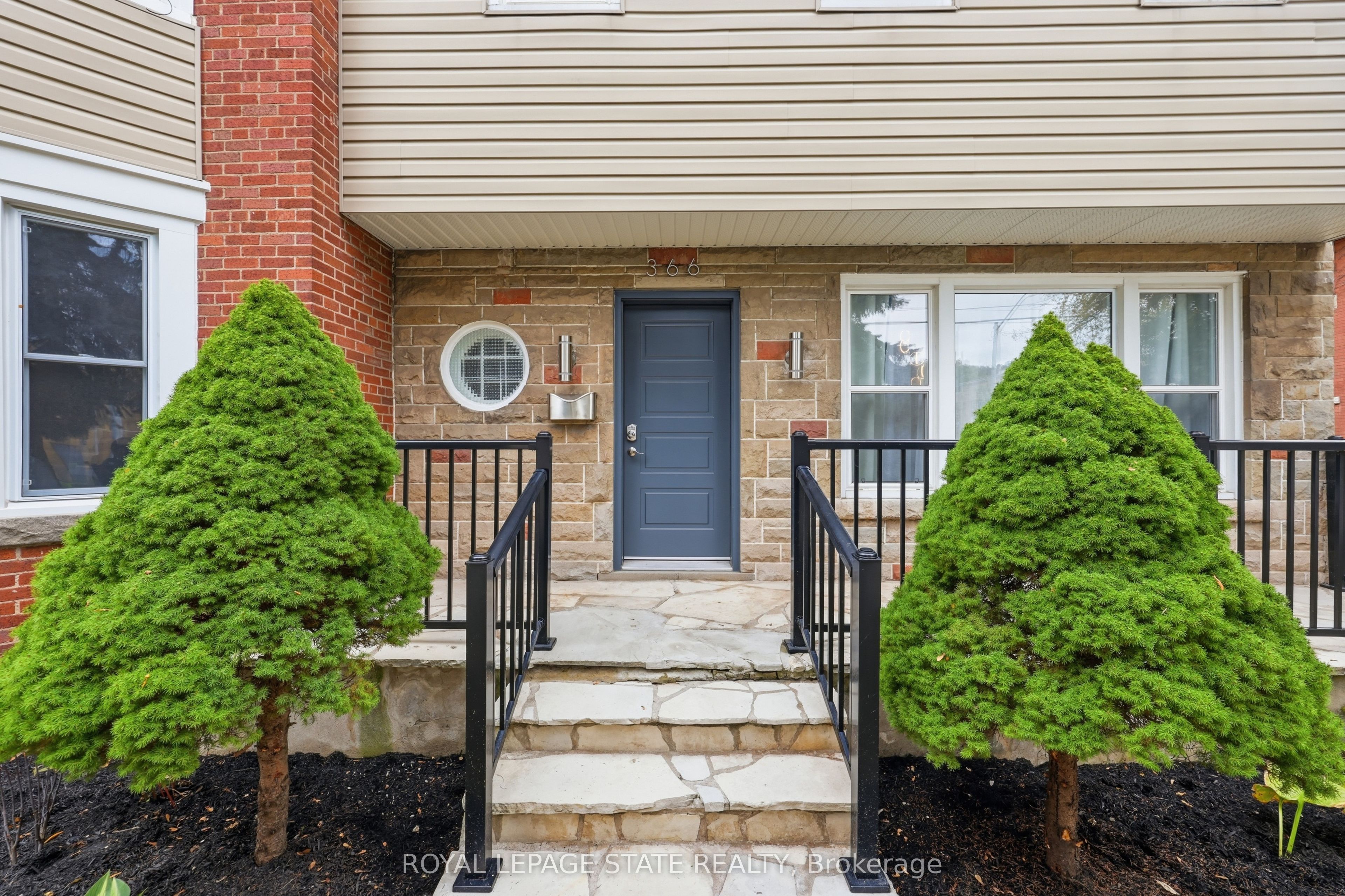 366 Aberdeen Avenue Property Photo 4