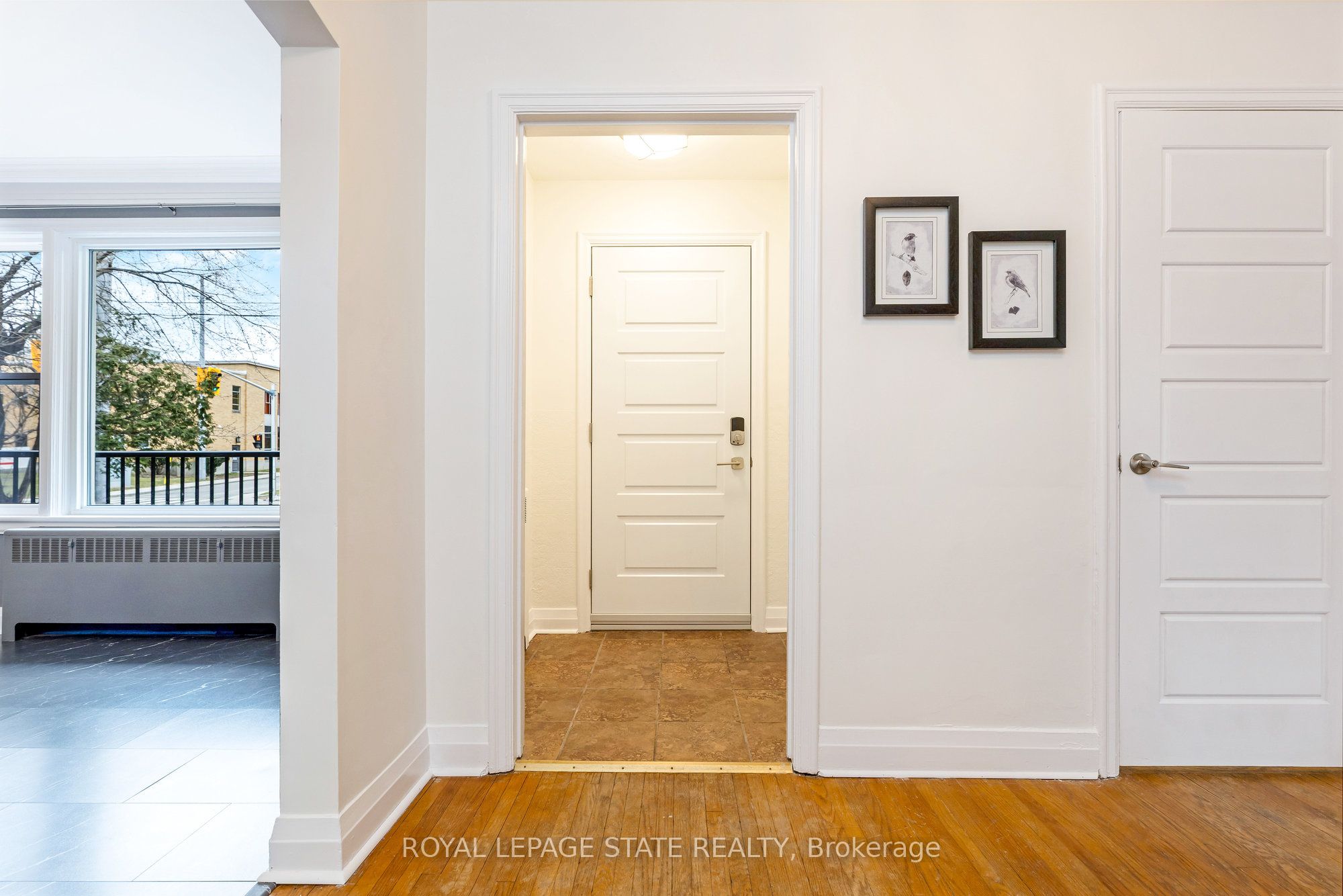 366 Aberdeen Avenue Property Photo 6