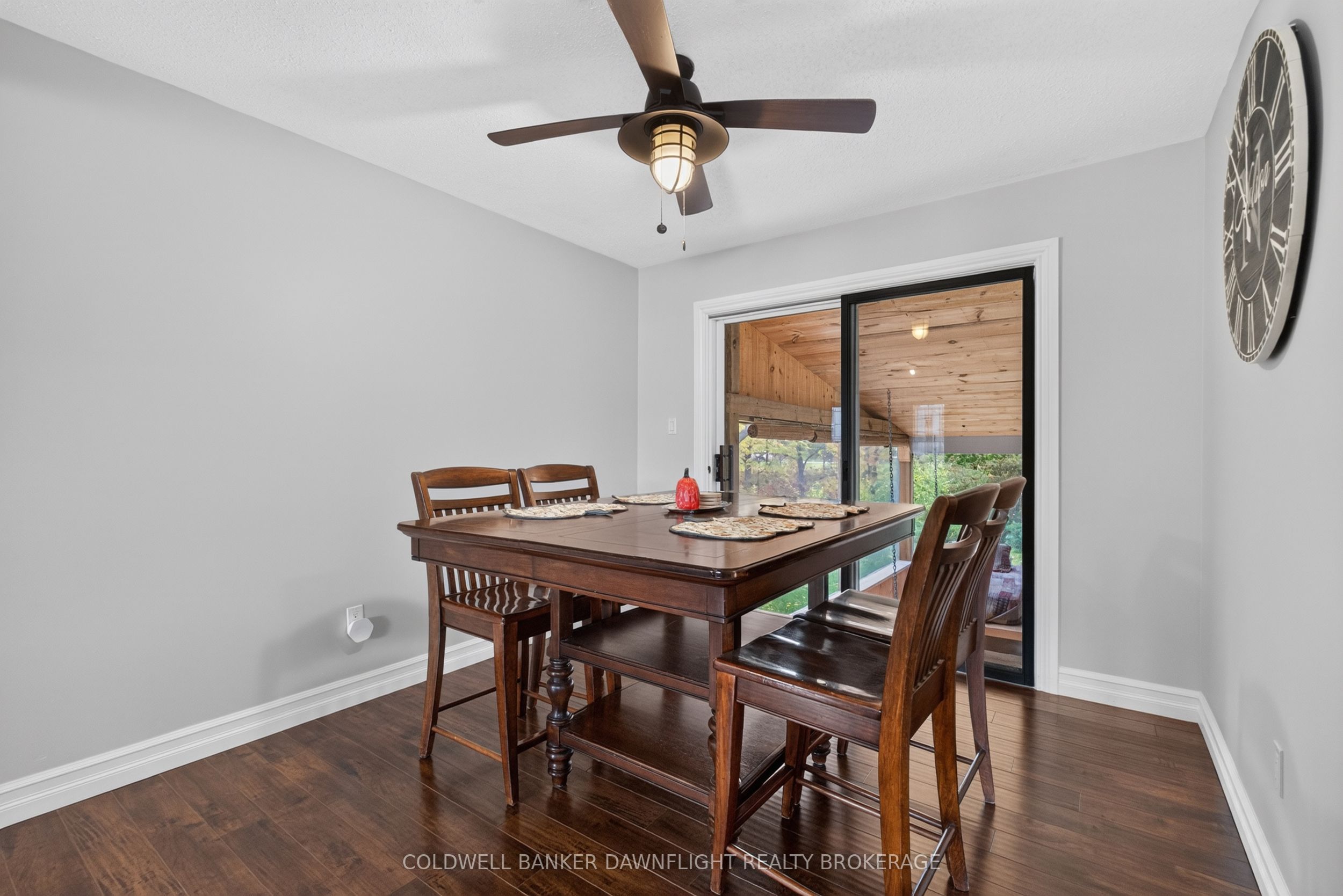 368 Station Street Property Photo 13