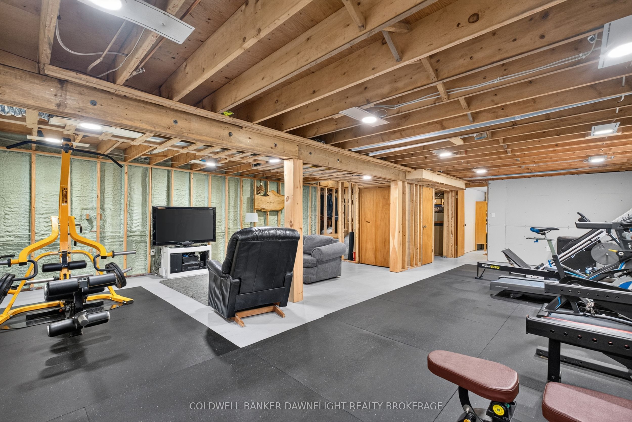 368 Station Street Property Photo 25